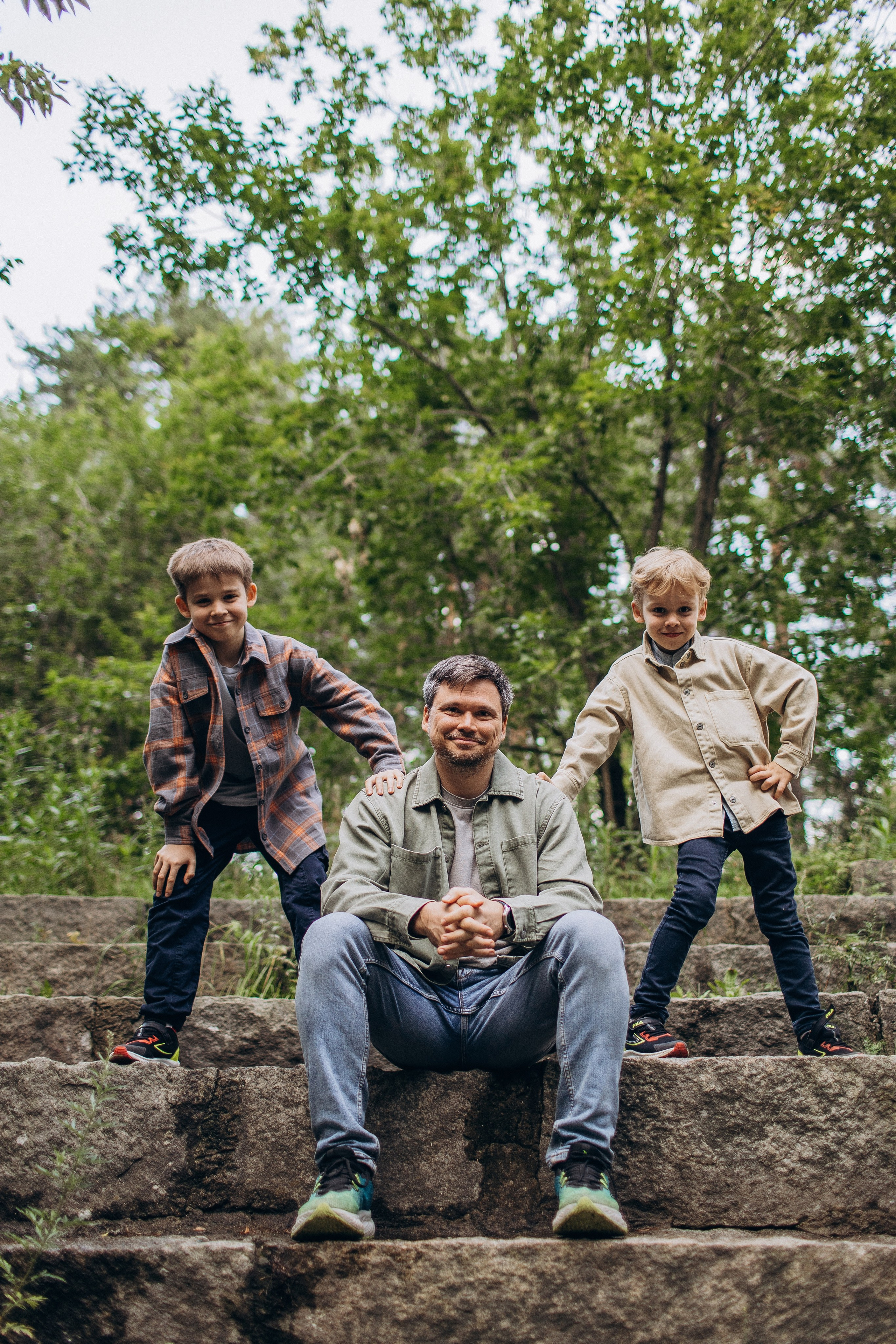 Большая семейная фотосессия на Каменных палатках. Семейная съемка — это красивый способ признаться своей семье в любви