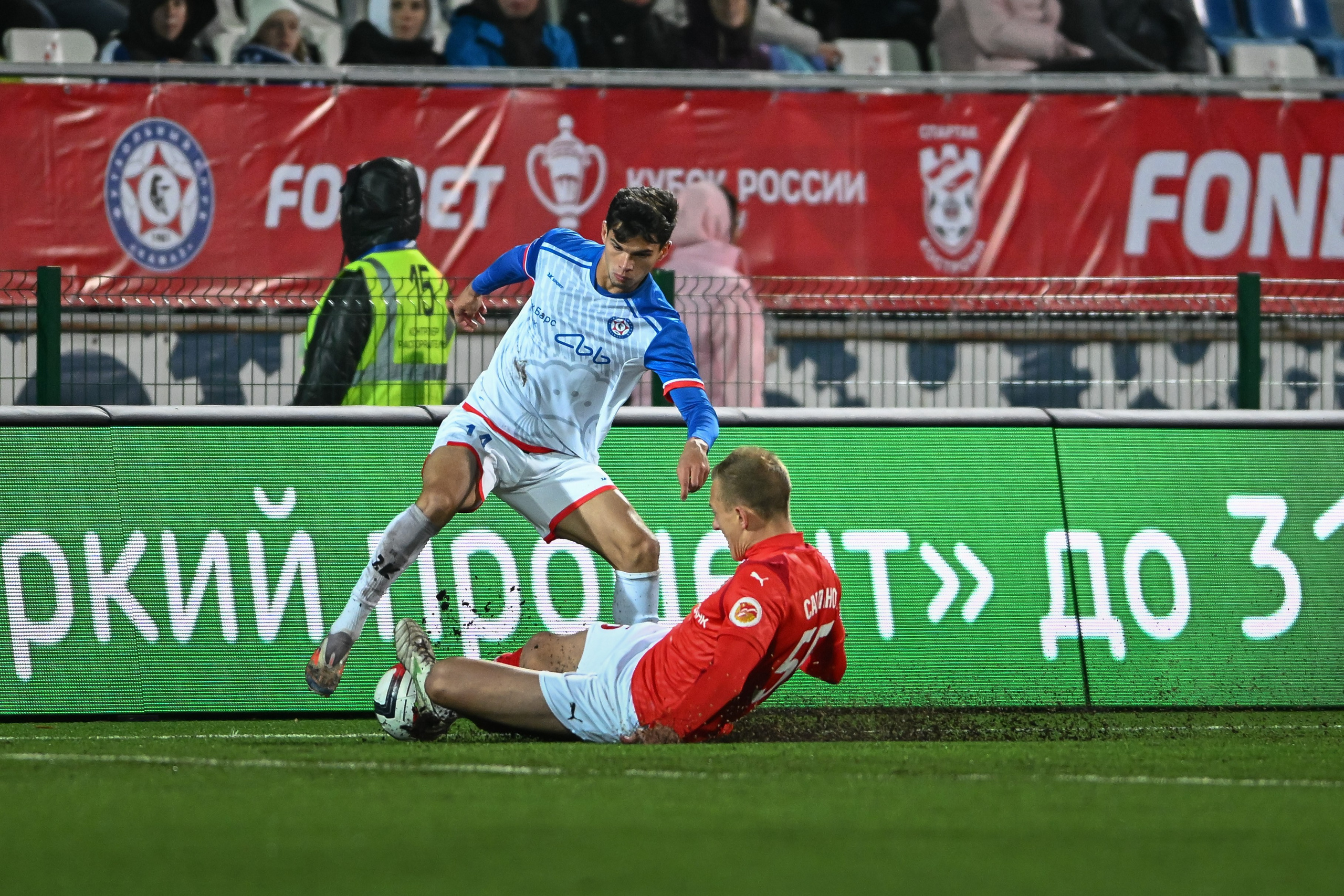 Фотограф на футбол. Спортивный и репортажный фотограф в Казани Вячеслав Сатонин