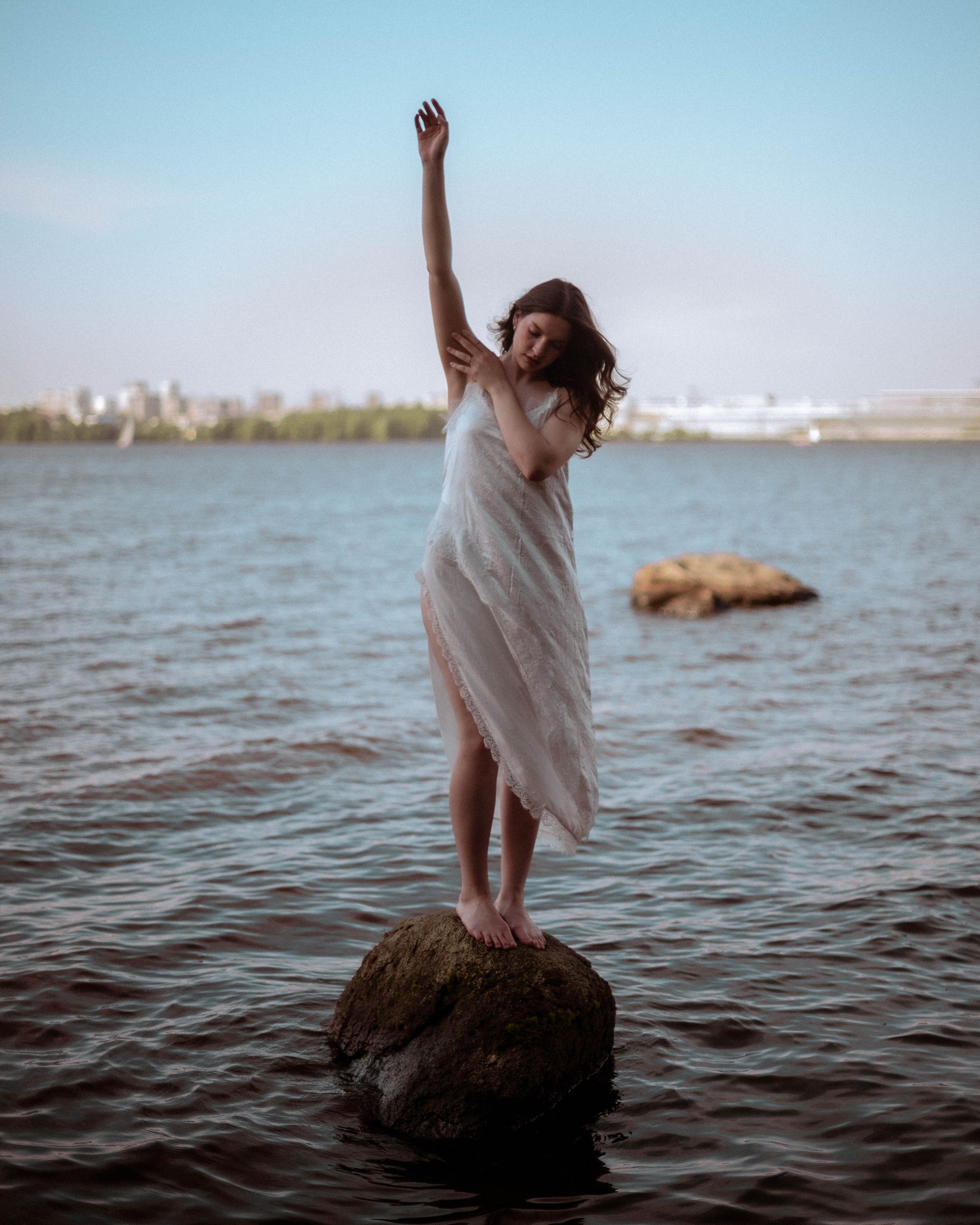 Екатерина. Женский фотограф. Создатель украшений ручной работы. Модель