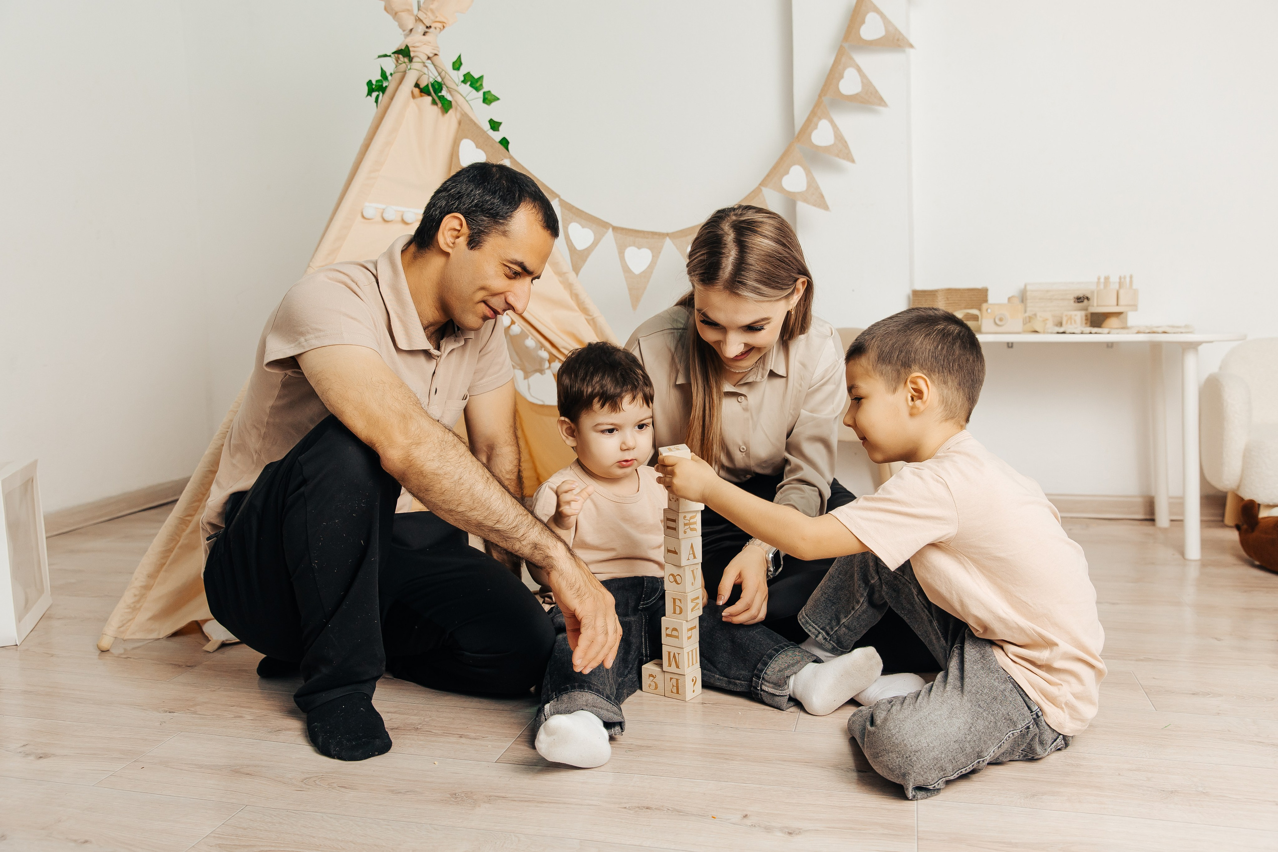 Детское день рождение в фотостудии. Свадебный фотограф Кропоткин Краснодар