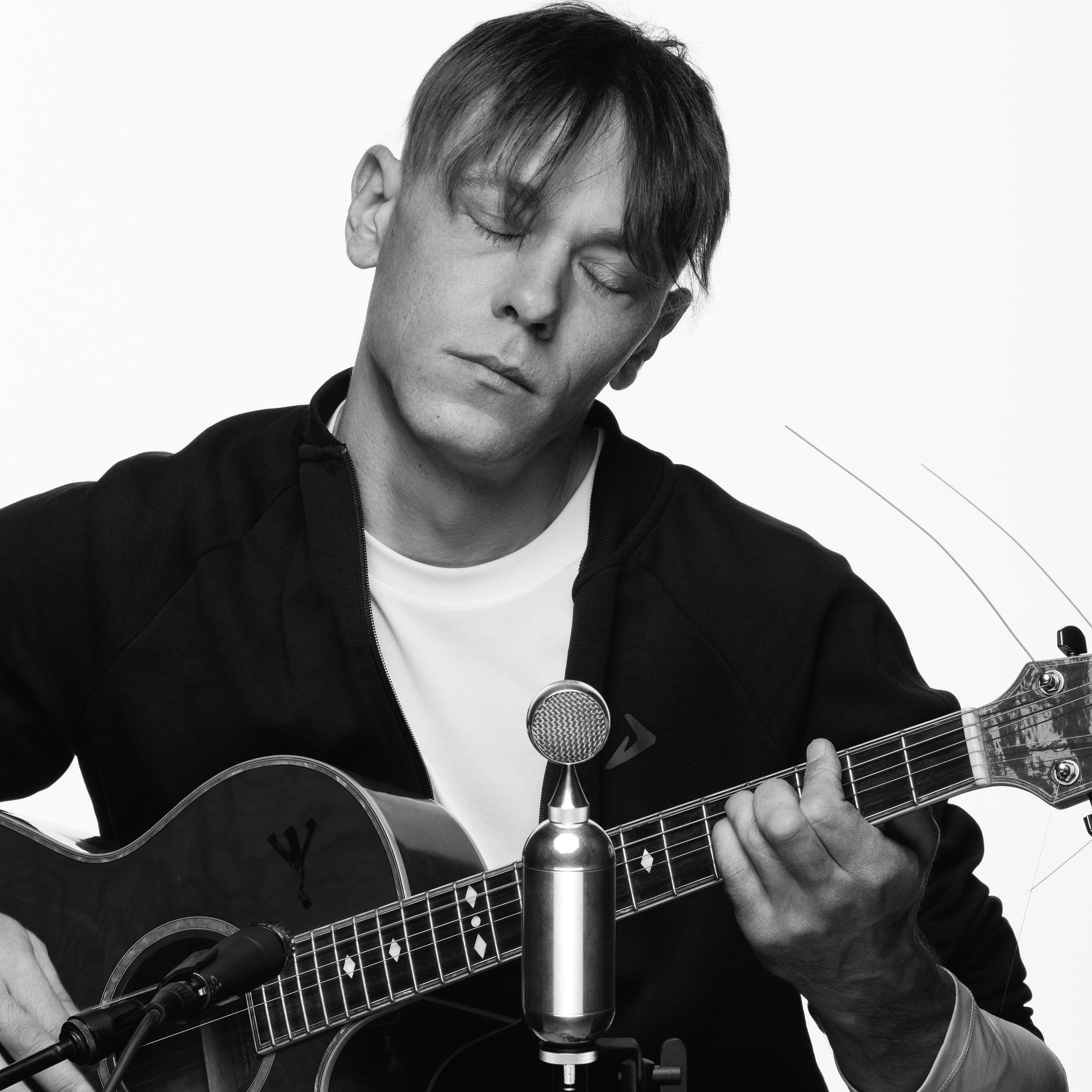 Дмитрий Петренко. Лидер группы "Упорядоченный Хаос". Фотосессия в Efimov Studio. Портретный фотограф во Владивостоке Сергей Ефимов. #СергейЕфимовФото