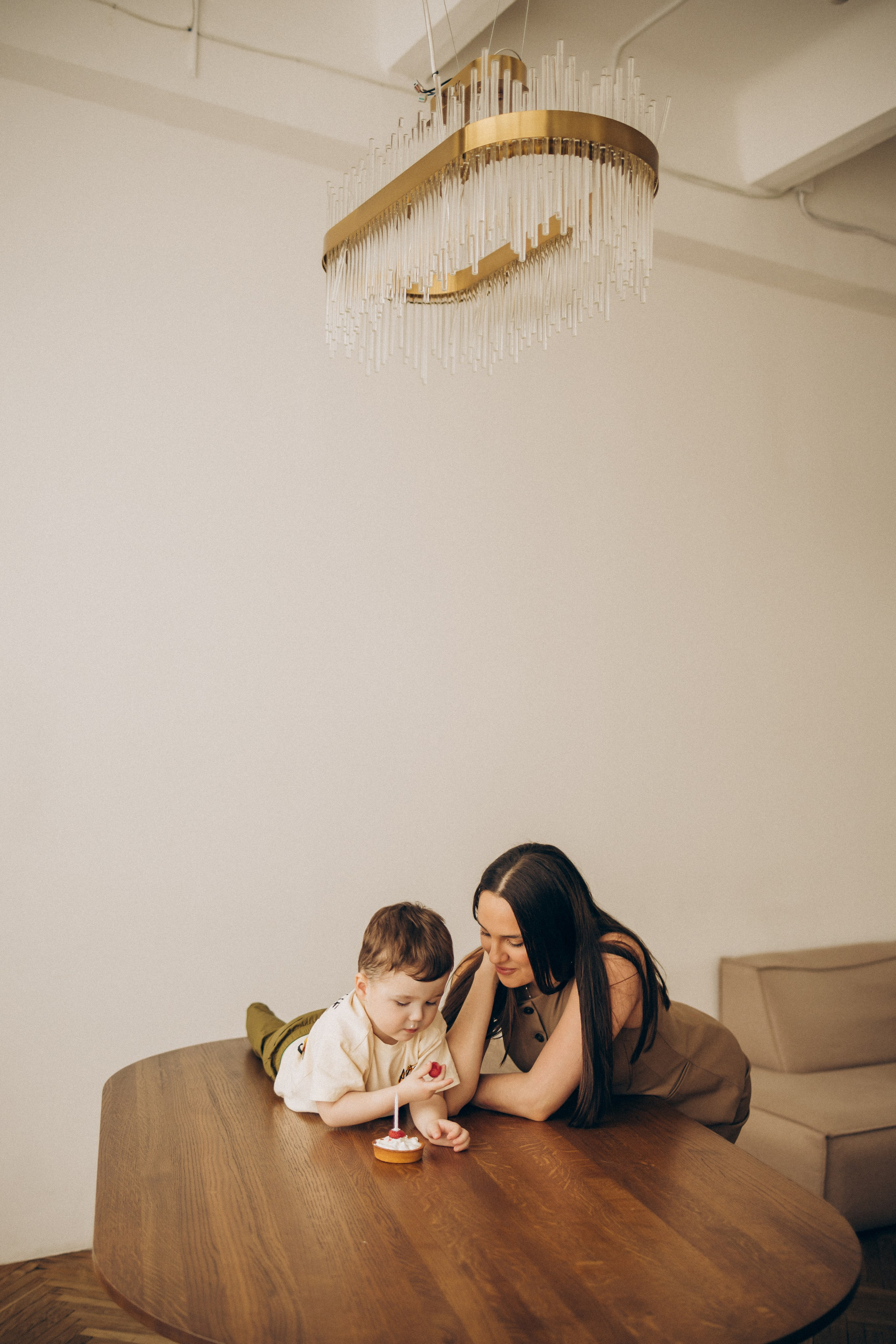 Семейная фотосессия Москва, семейный фотограф в Москве, семейная фотосессия, детский фотограф, семейная фотосессия в студии, фотосессия мама и сын