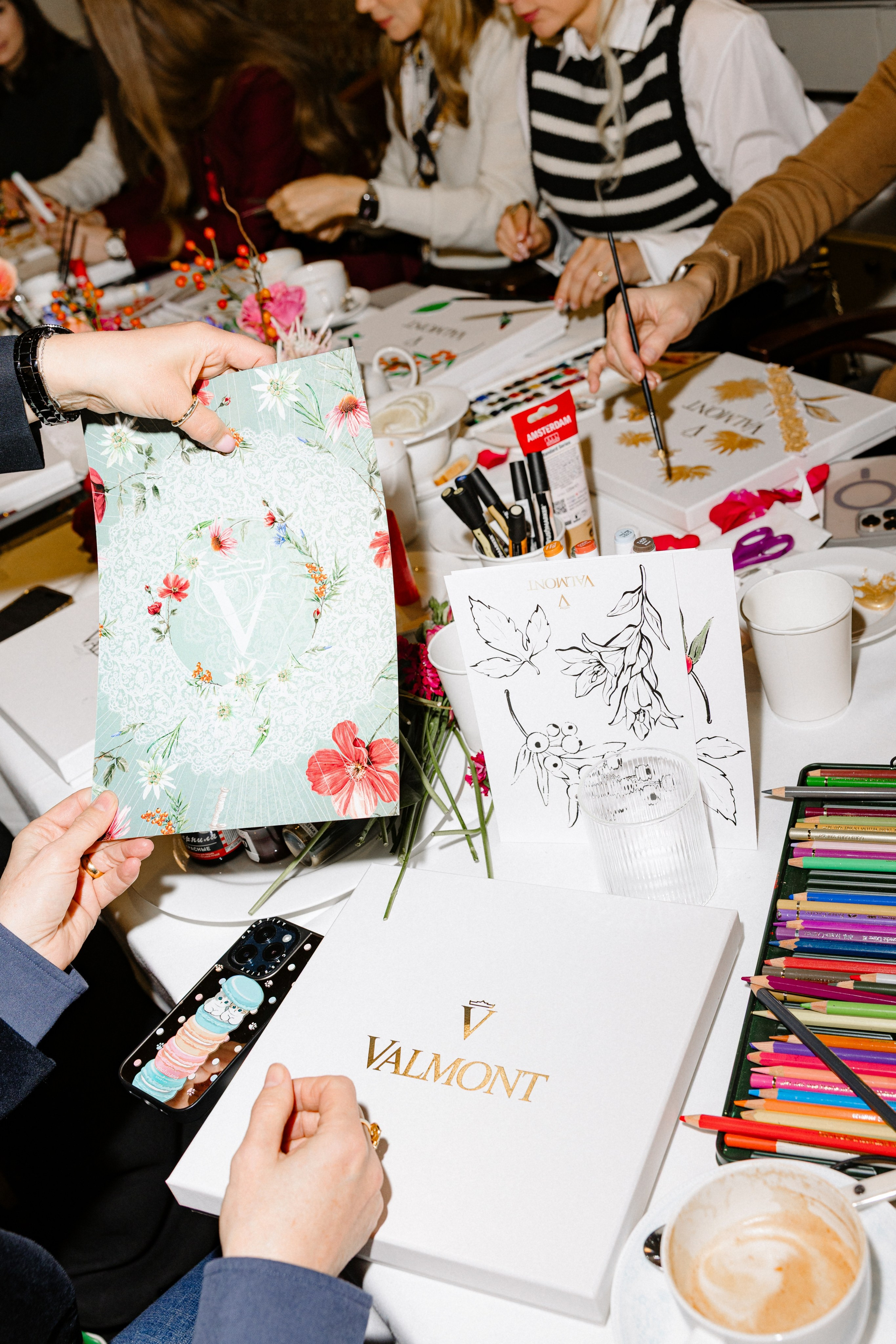 For VALMONT. Костя Жуков — фотограф в Москве