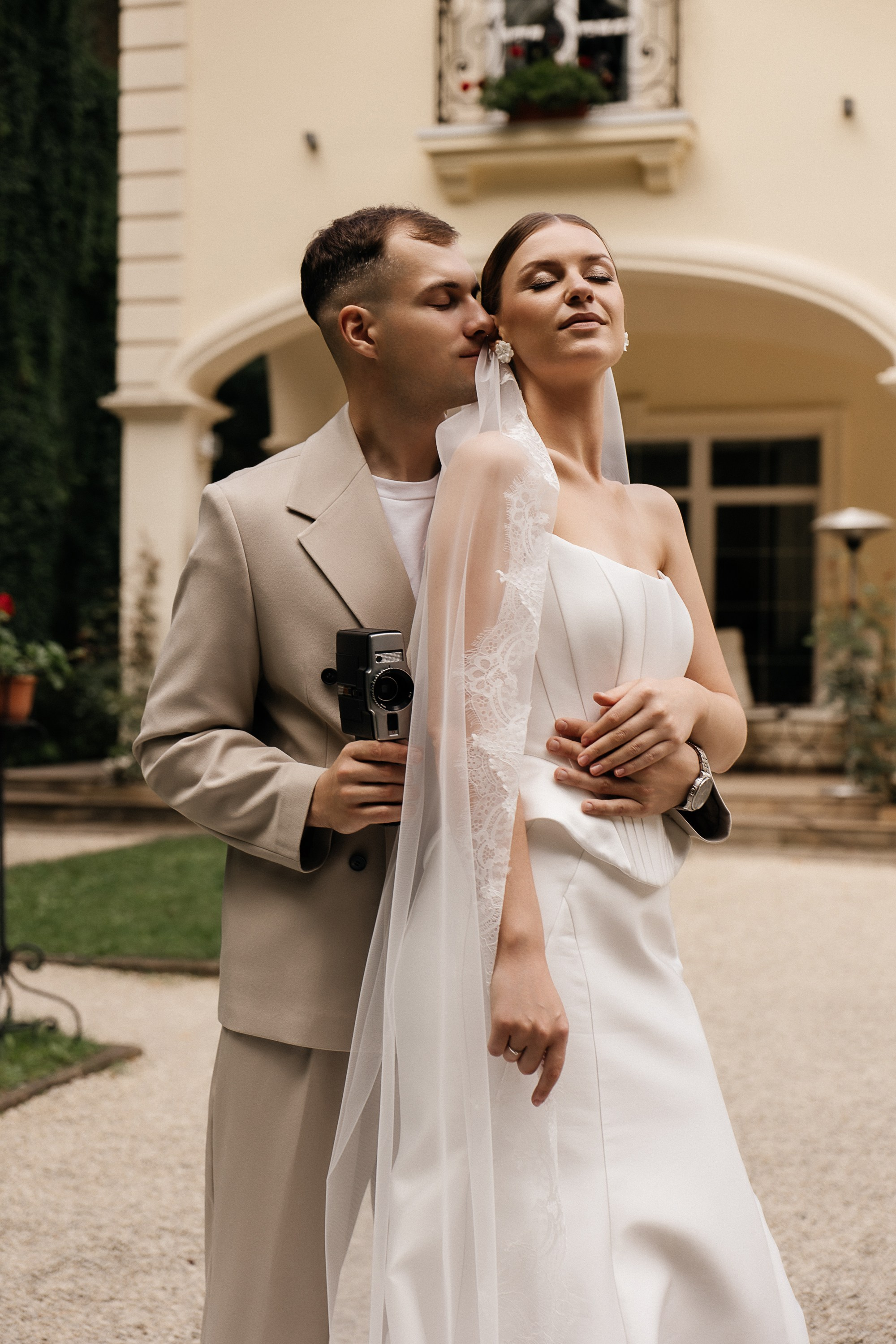 Свадьбная фотосессия в отеле Кронон (Гродно, Беларусь). Свадебный и семейный фотограф Виолетта Сидельникова. Краснодар, Россия, Беларусь, Европа