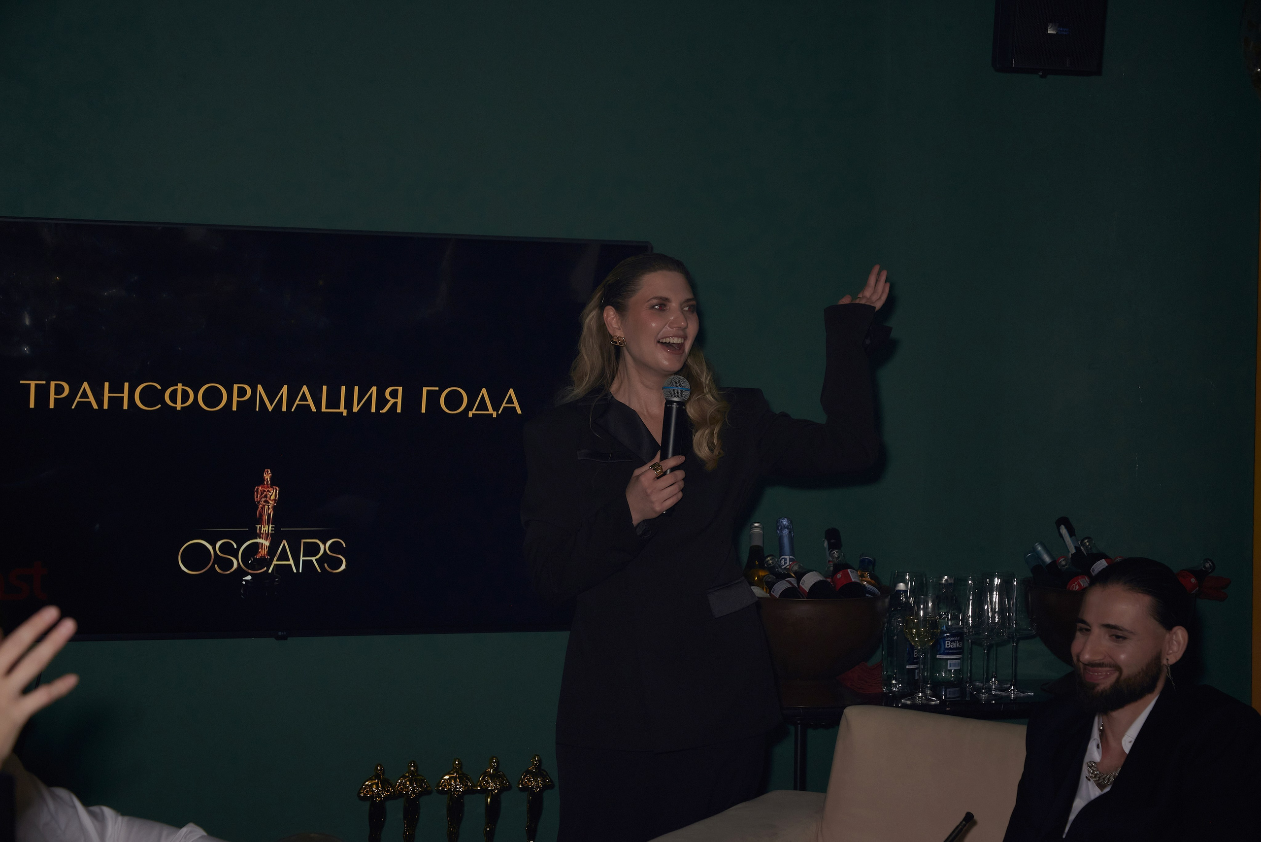 День рождения Светланы Пинигиной в караоке Divas. Наталия Дианова — фотограф для брендов и экспертов в Москве