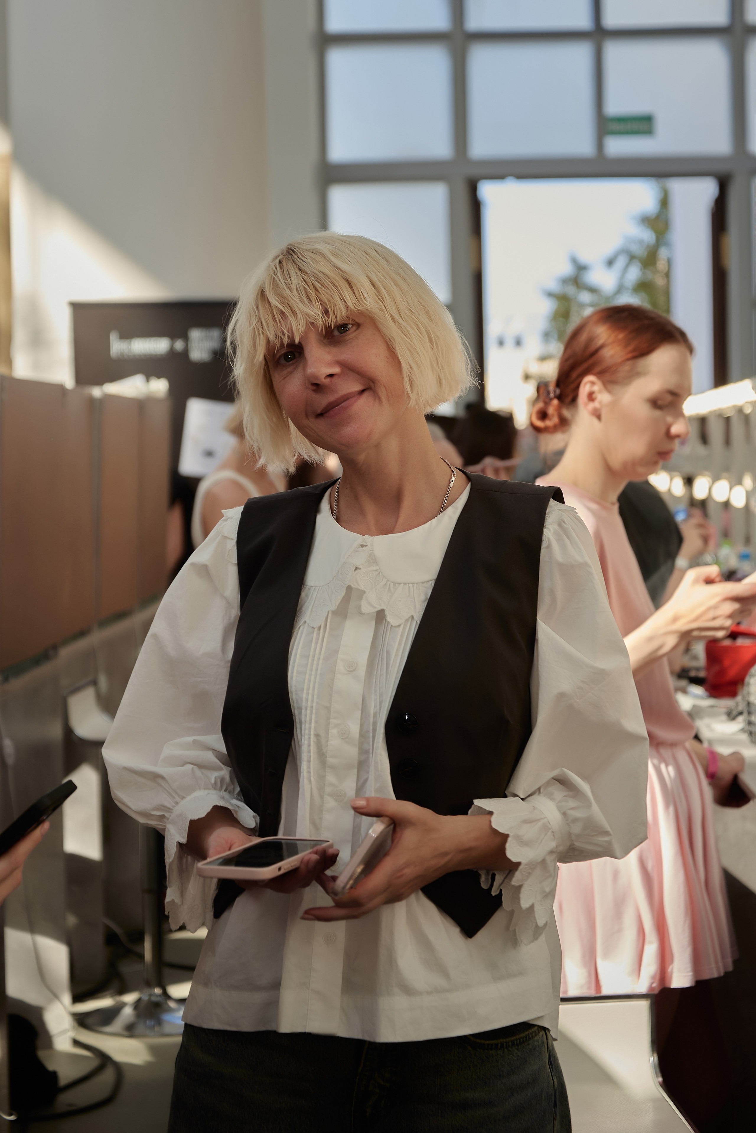 Backstage с показа ALENA COJOCARU RFW 2025. Наталия Дианова — фотограф для брендов и экспертов в Москве