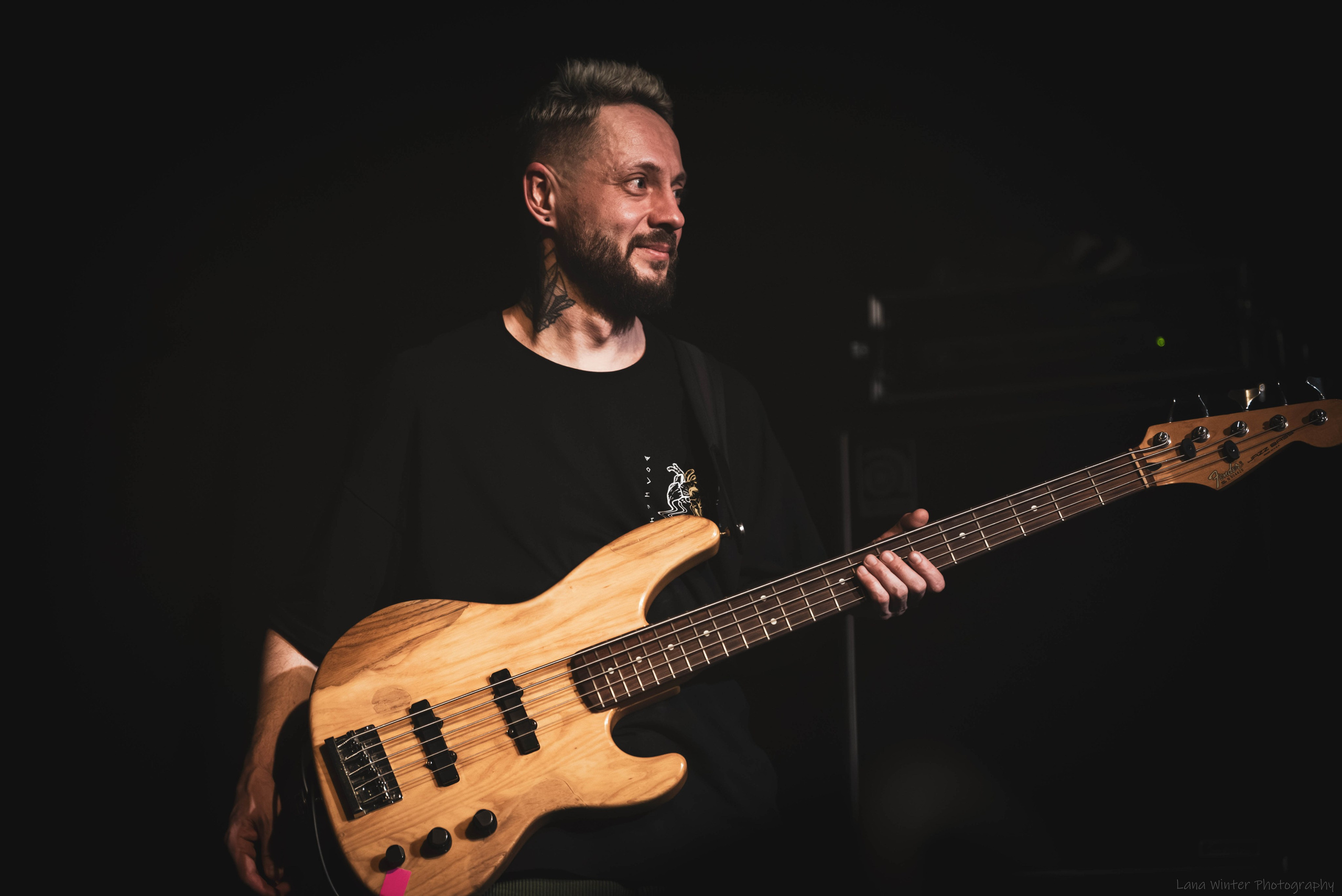 7000$ (25 января 2025 года, Москва, клуб Урбан). Фотограф Светлана Блинова, Москва и Московская область