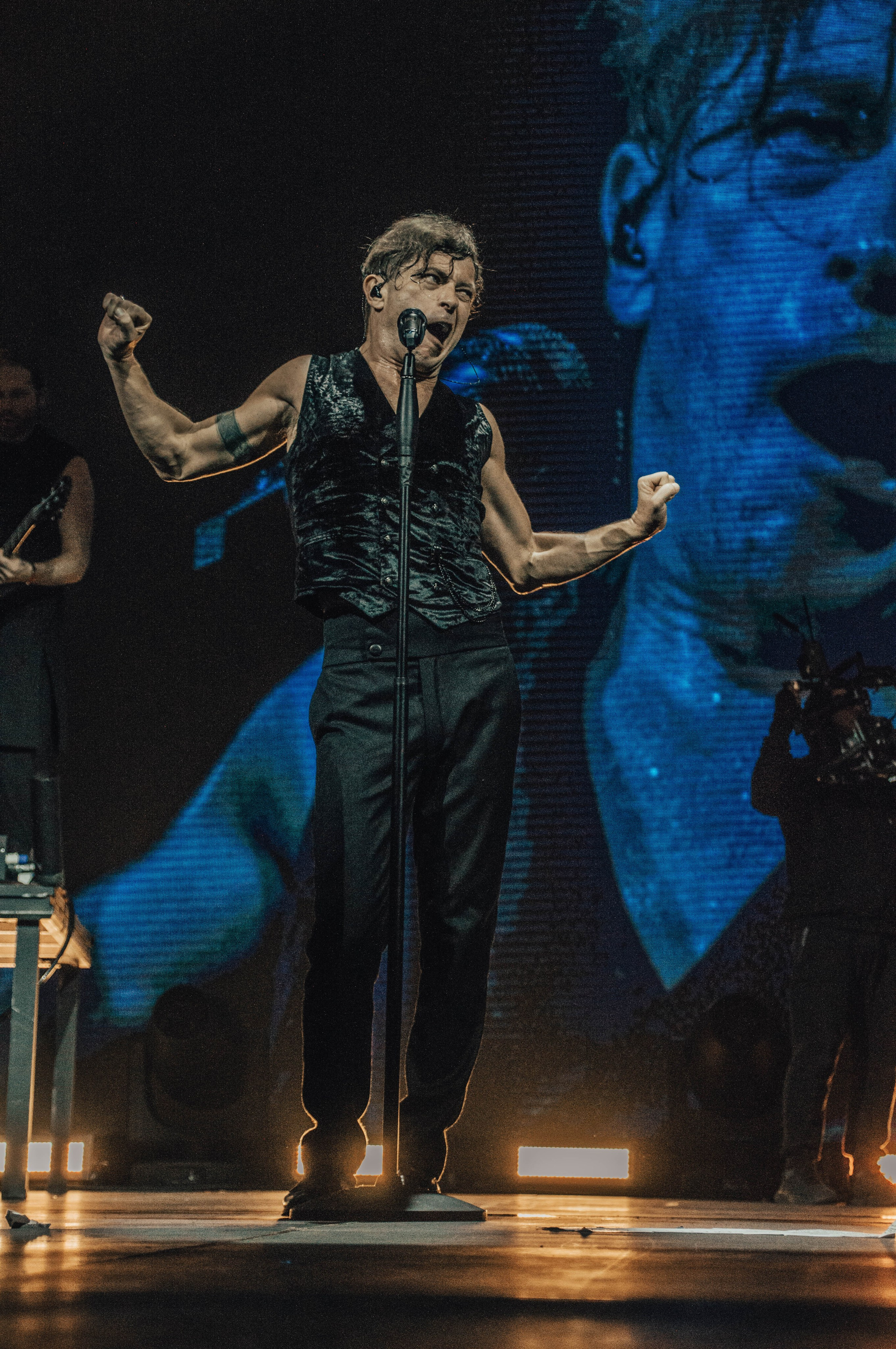 Би-2, Смоленск, ДС «Юбилейный». Индивидуальный фотограф в Москве