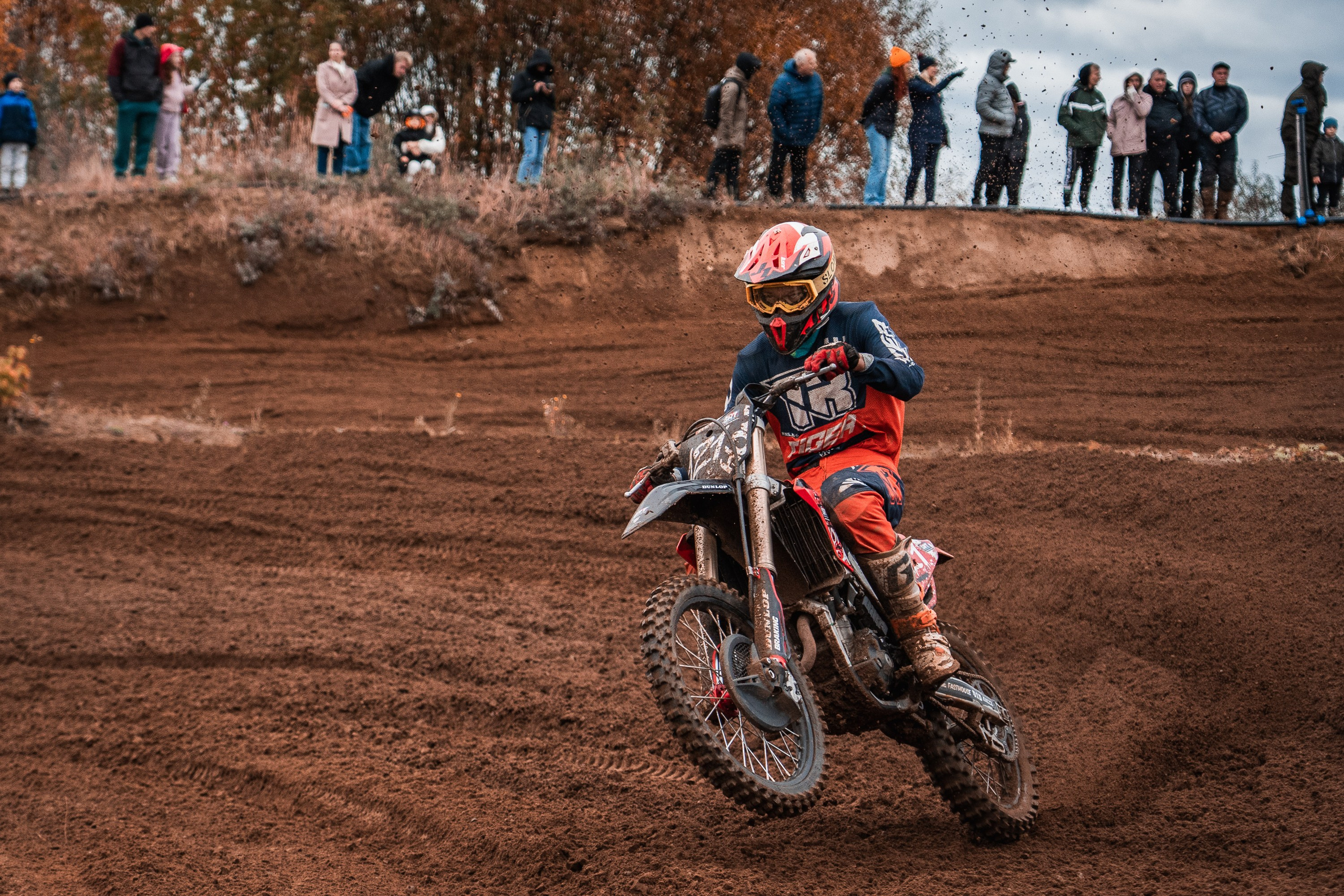 Мотокросс «Золотая осень». Паша Страхов — фотограф