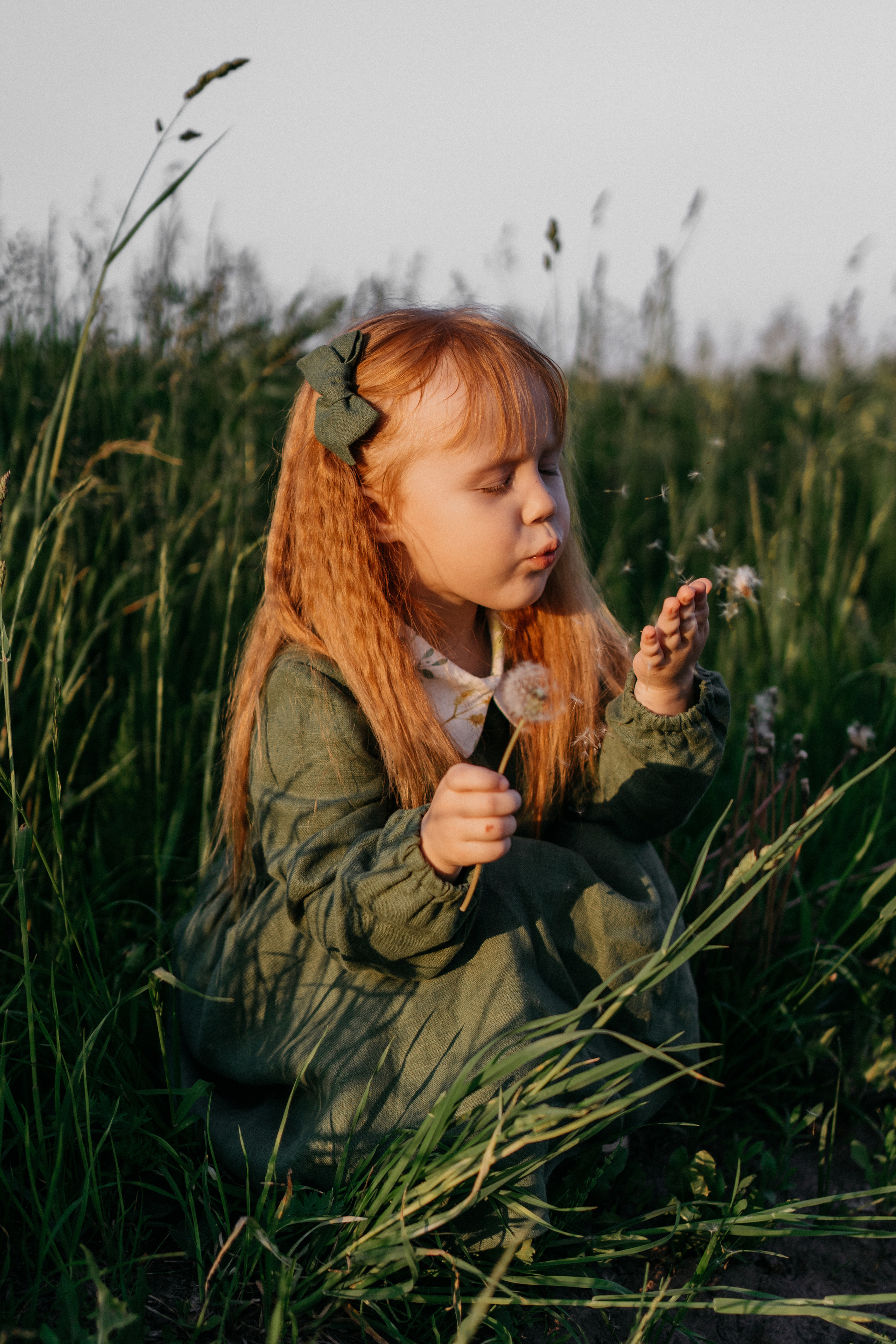 Фотосессия мама и дочка у реки. Семейный фотограф в Москве и в Домодедово Екатерина Патракова