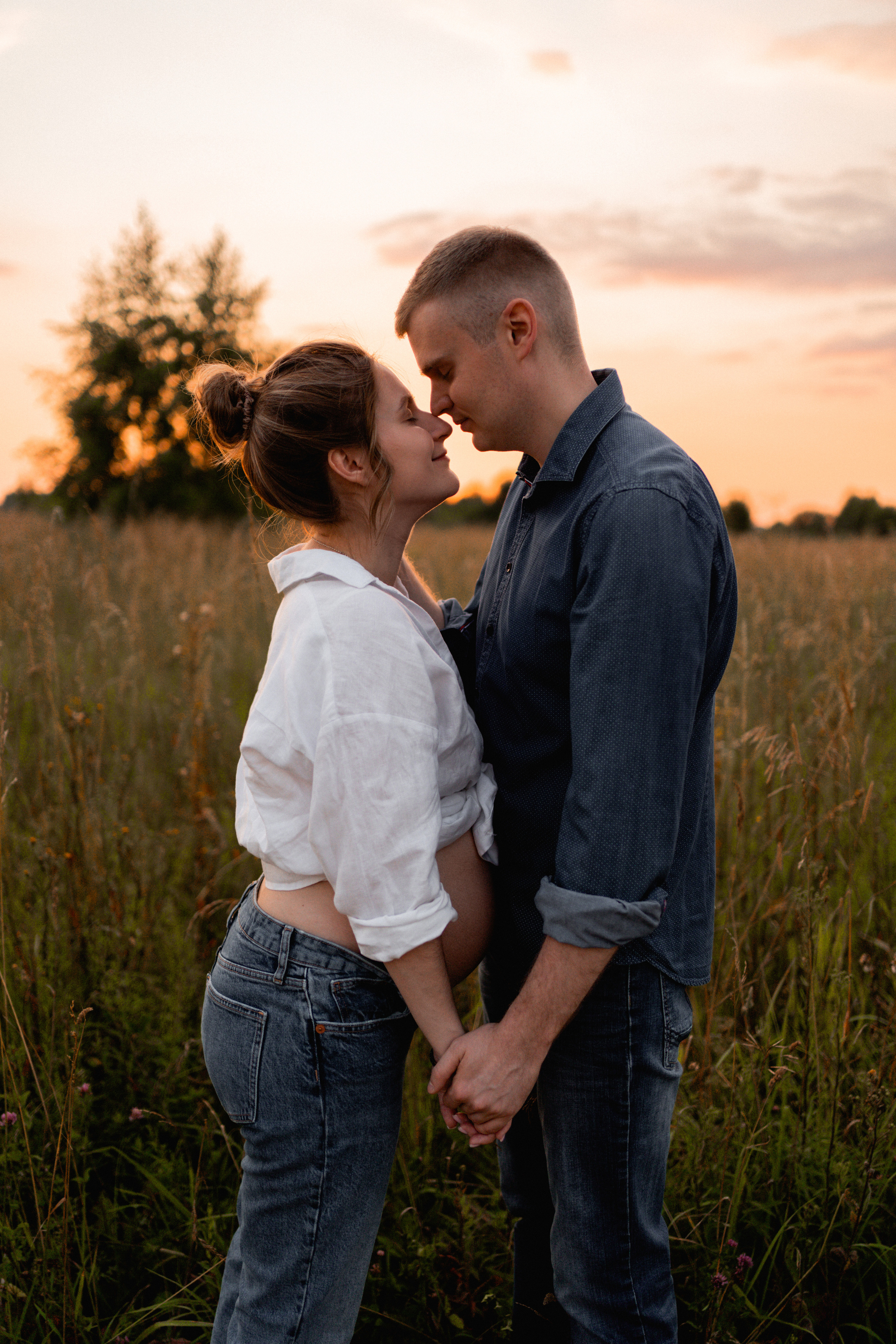 Фотосессия беременности в Новом Домодедово. Семейный фотограф в Москве и в Домодедово Екатерина Патракова
