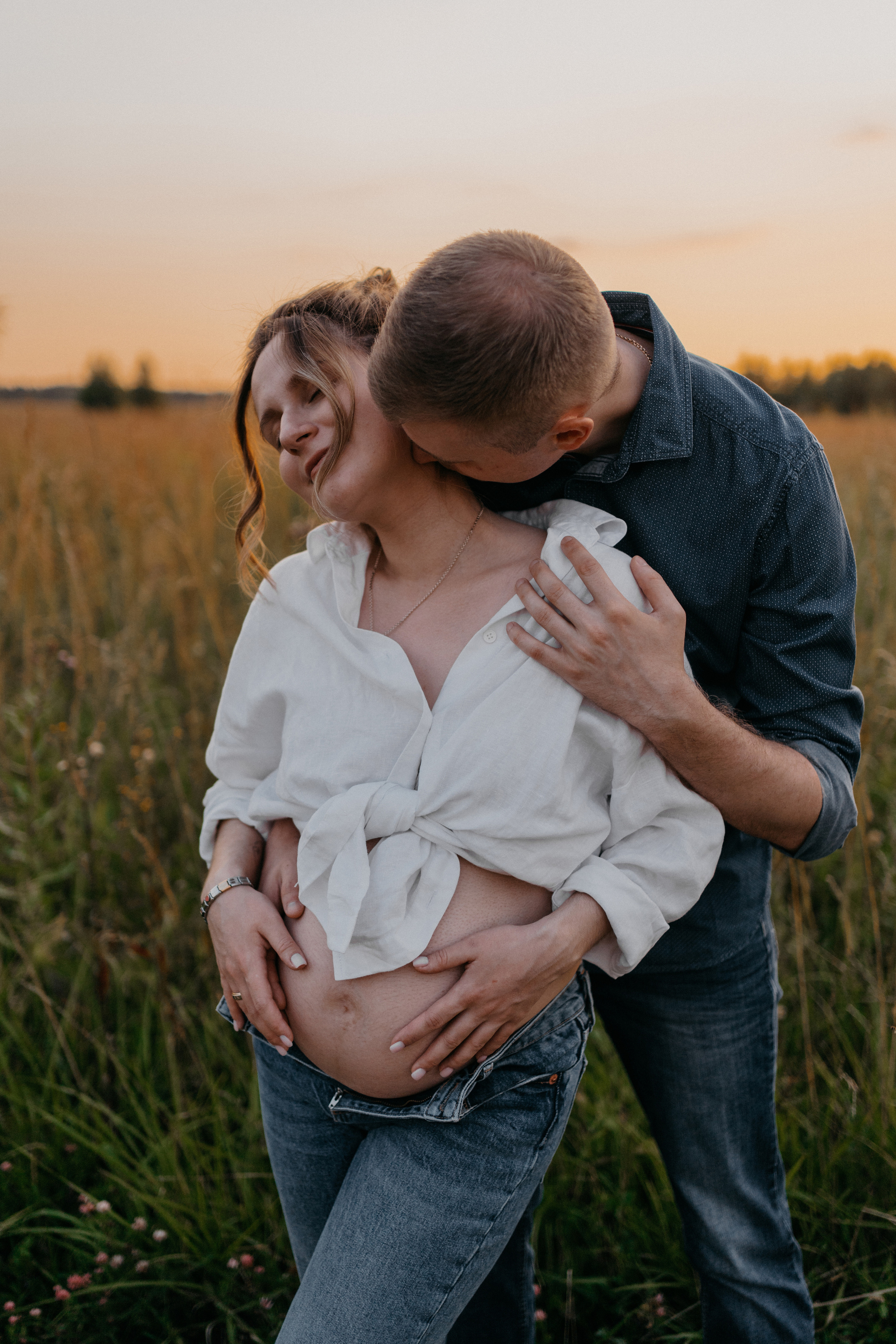 Фотосессия беременности в Новом Домодедово. Семейный фотограф в Москве и в Домодедово Екатерина Патракова