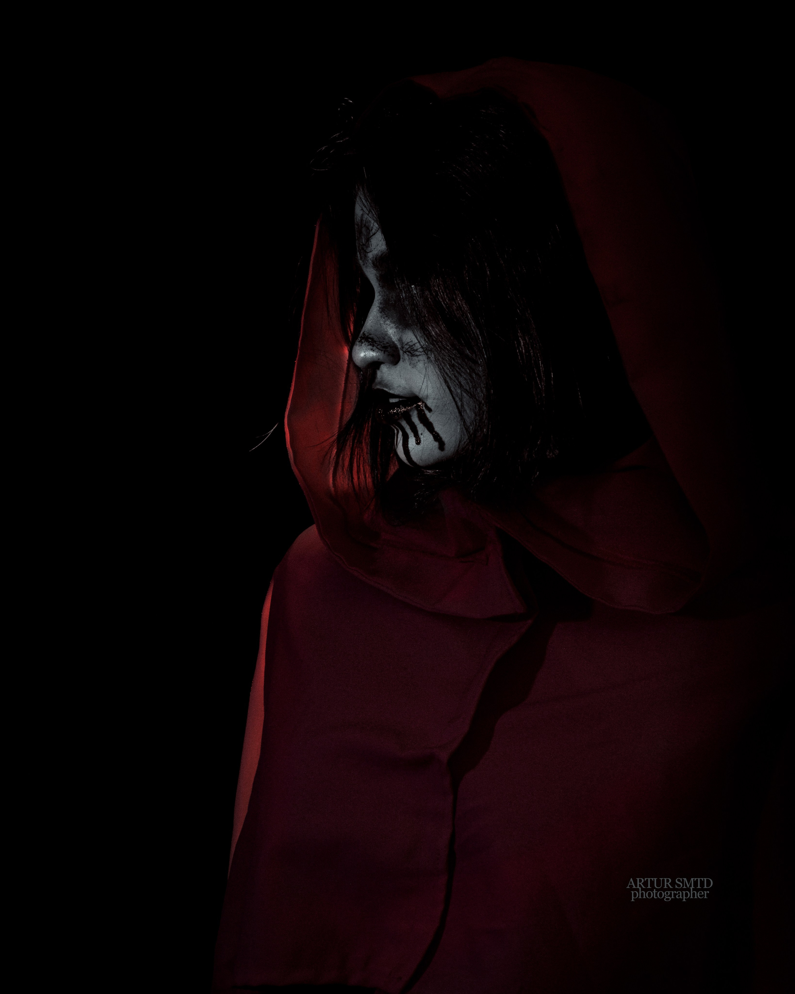 Эмилия — «Ведьмочка», Март 2024 г. Фотограф из Новосибирска Артур Шамсутдинов