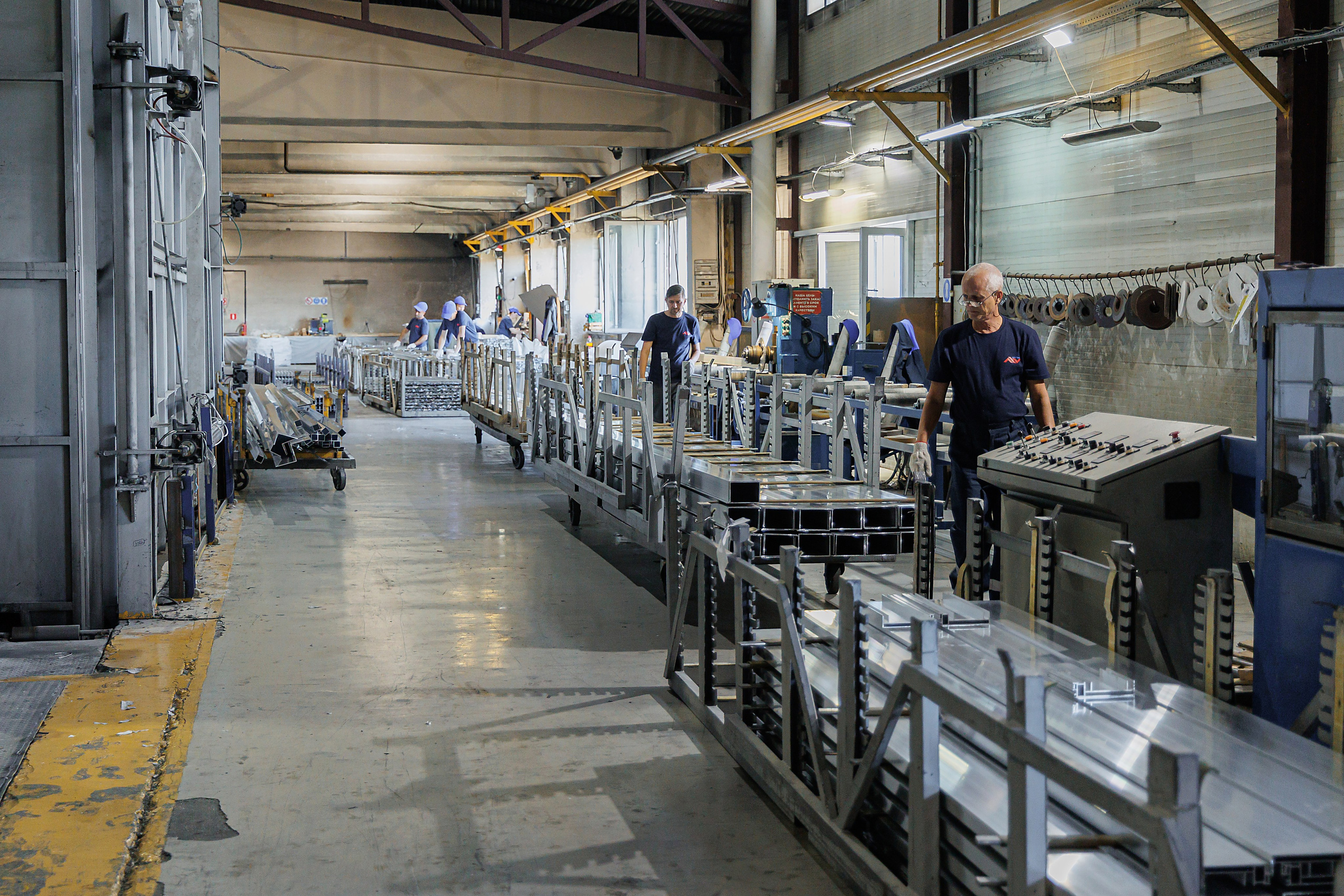 Алюминиевый завод, вакансии. Фотограф, видеограф