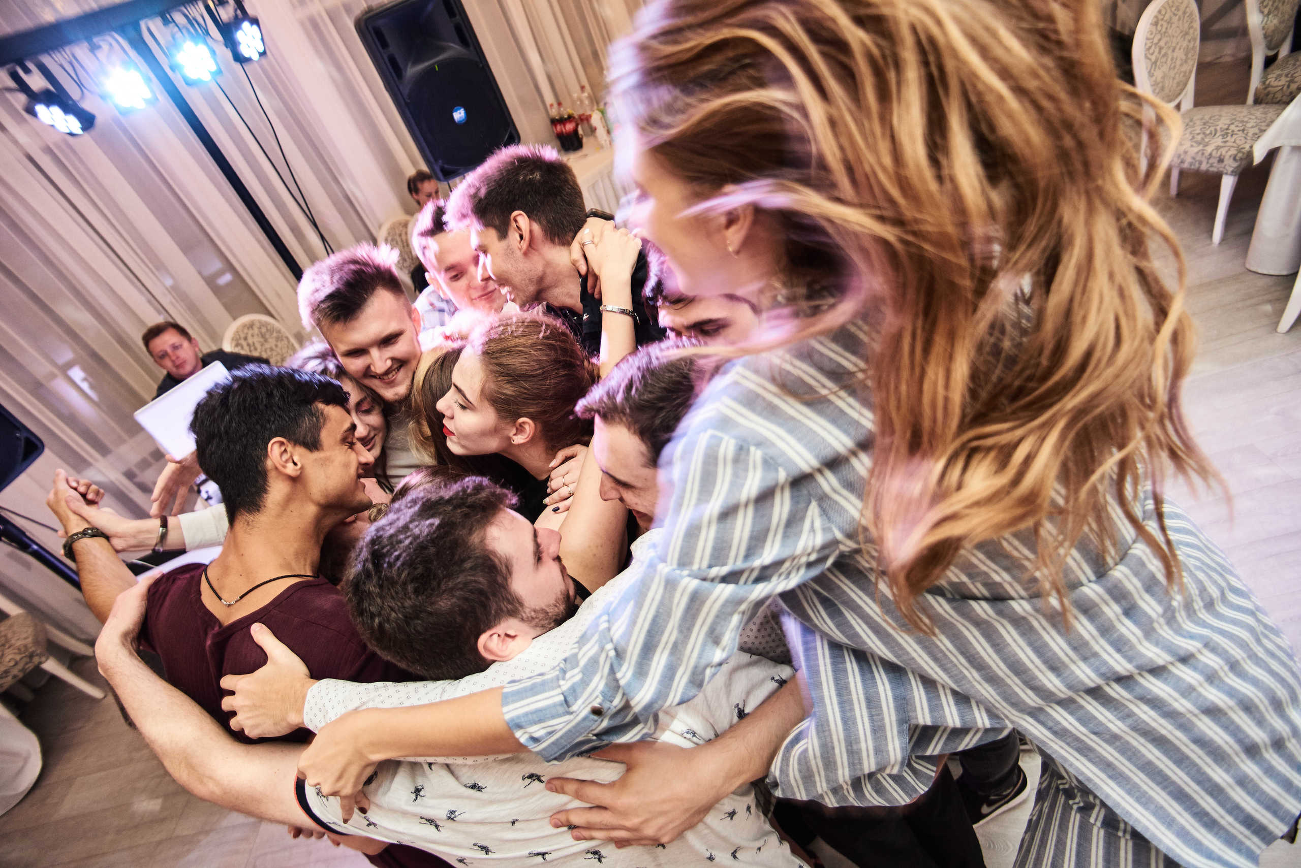 Выпускной факультета МКиМТ. Репортажный и коммерческий фотограф в Ростове Виталий Ишков