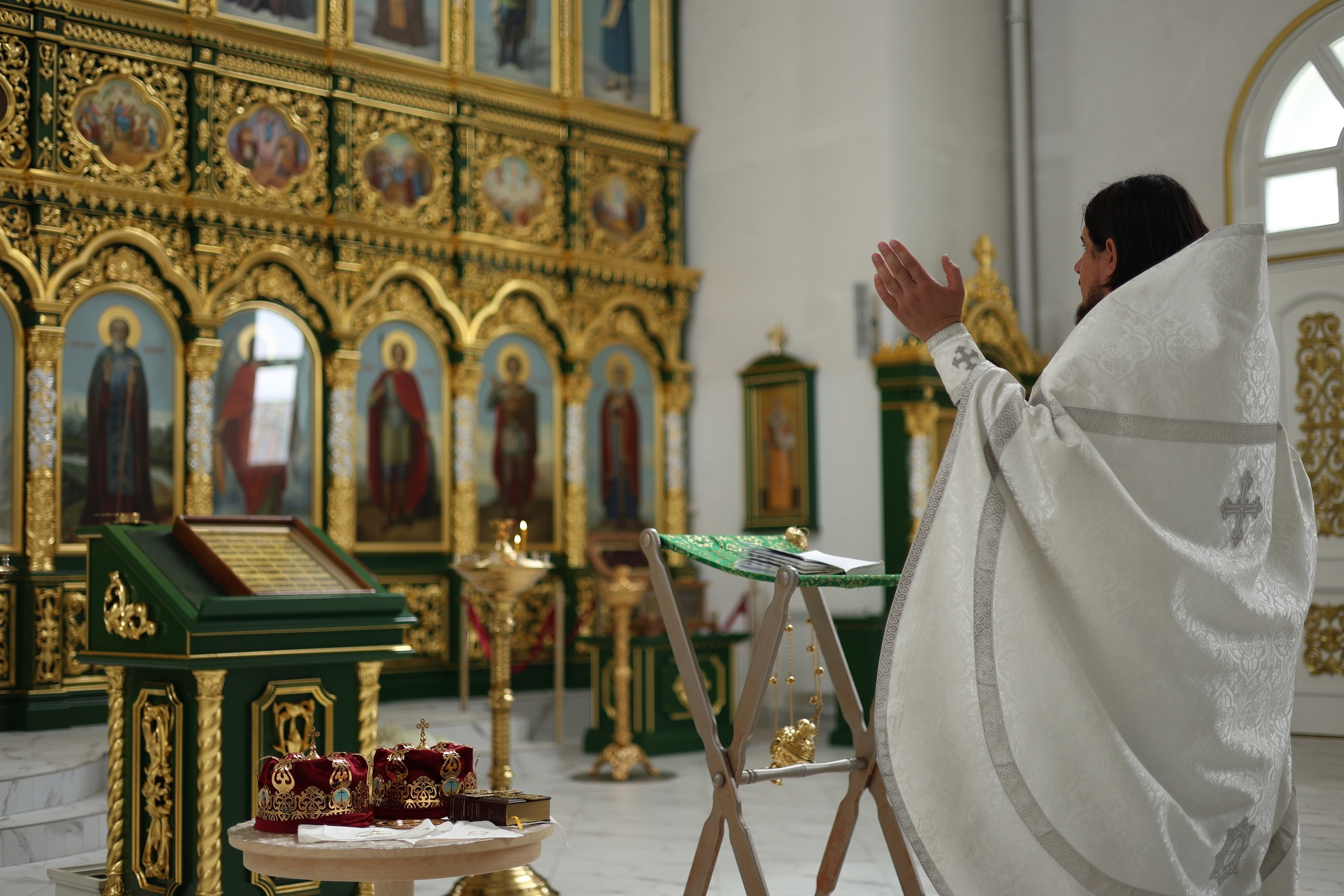 Венчание — это священный момент, когда две души становятся одной. Фотограф | Видеограф в Кургане, Тюмени и Челябинске