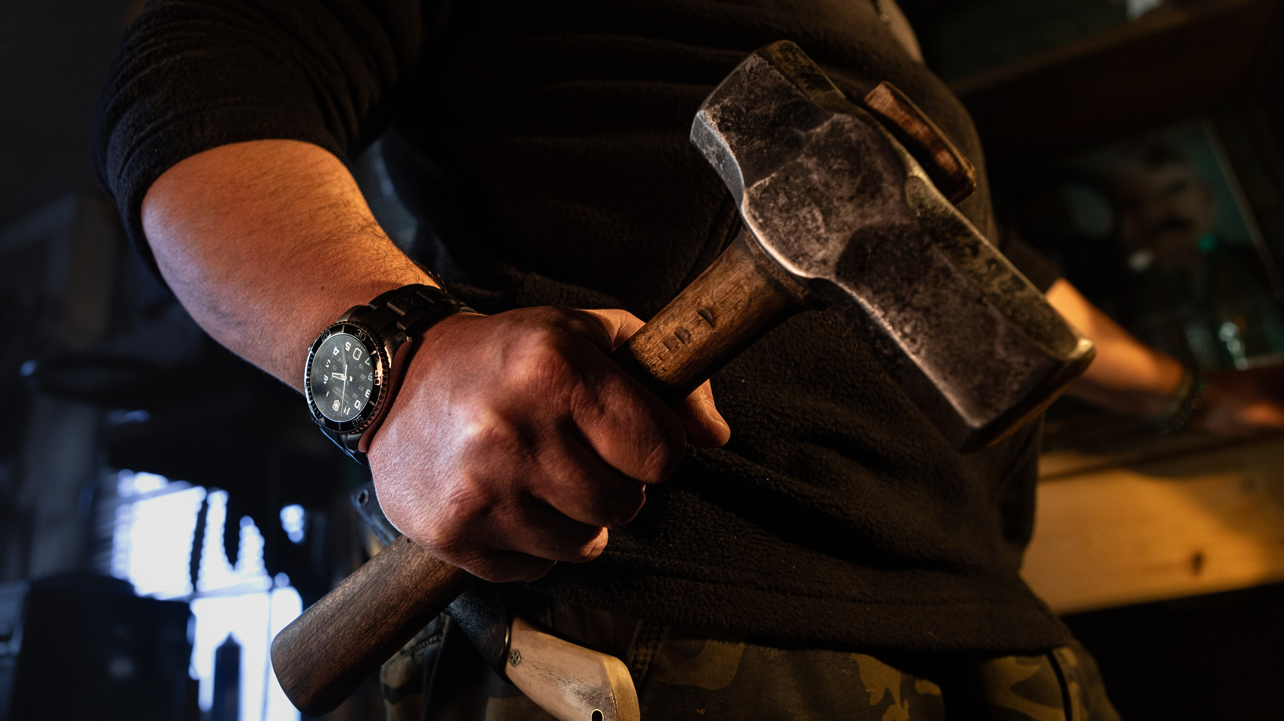 Медвежья сталь. Репортажный фотограф в Перми Денис Голдобин
