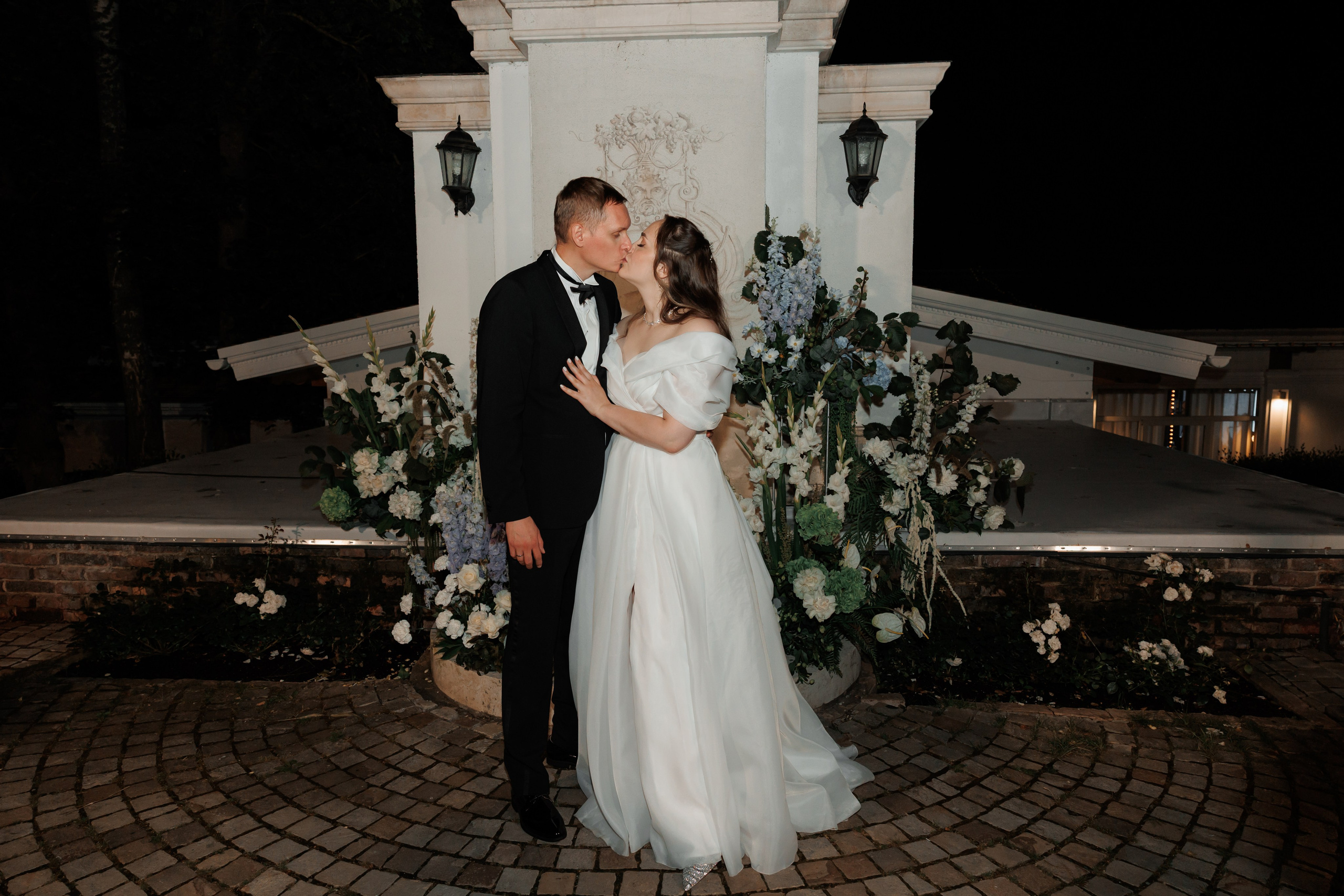 Свадебная фотосессия в отеле Сенешаль. Свадебный и репортажный фотограф (Москва, Королев и другие)