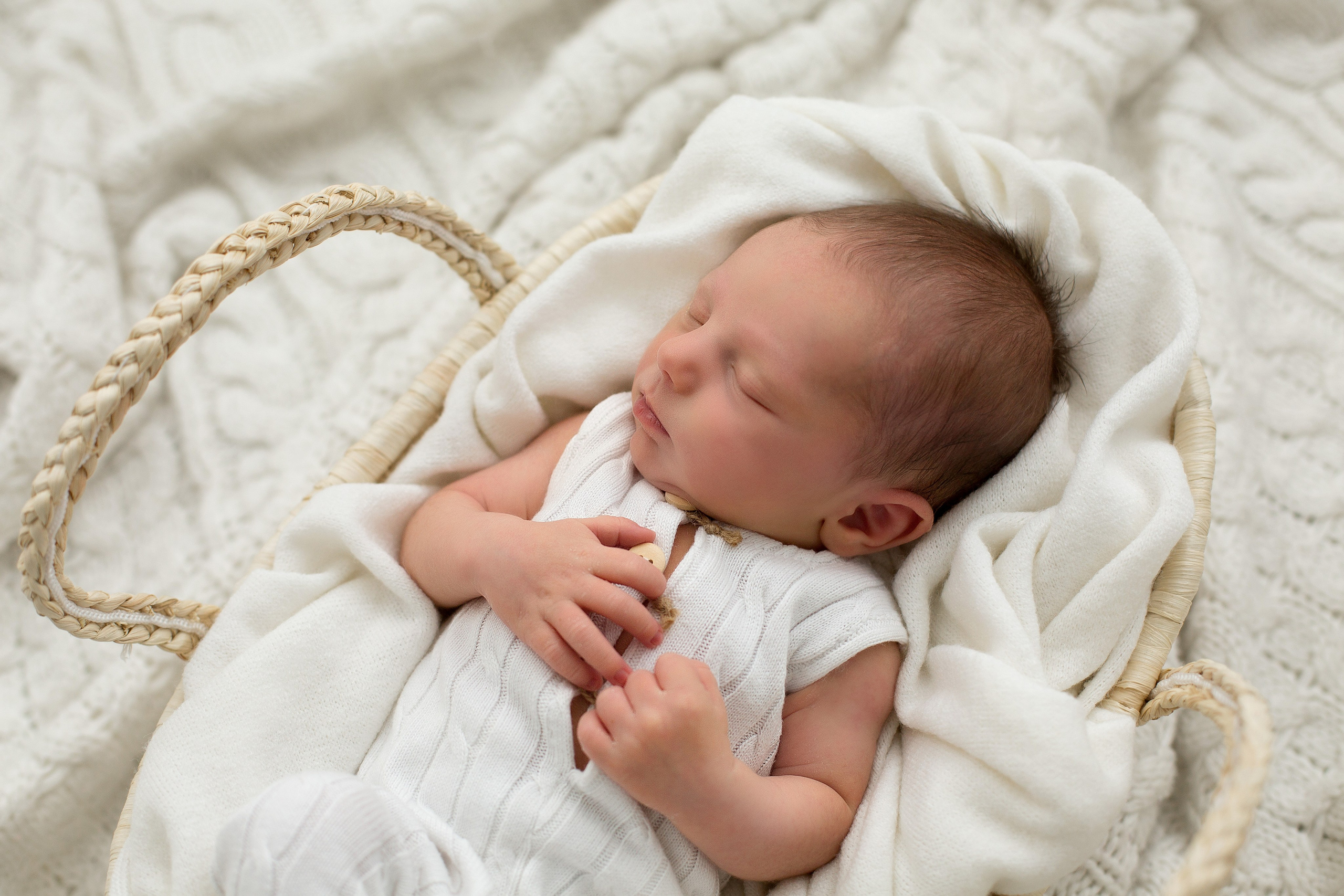 Новорожденные малыши. Семейный и детский фотограф в Омске Юлия Жукова