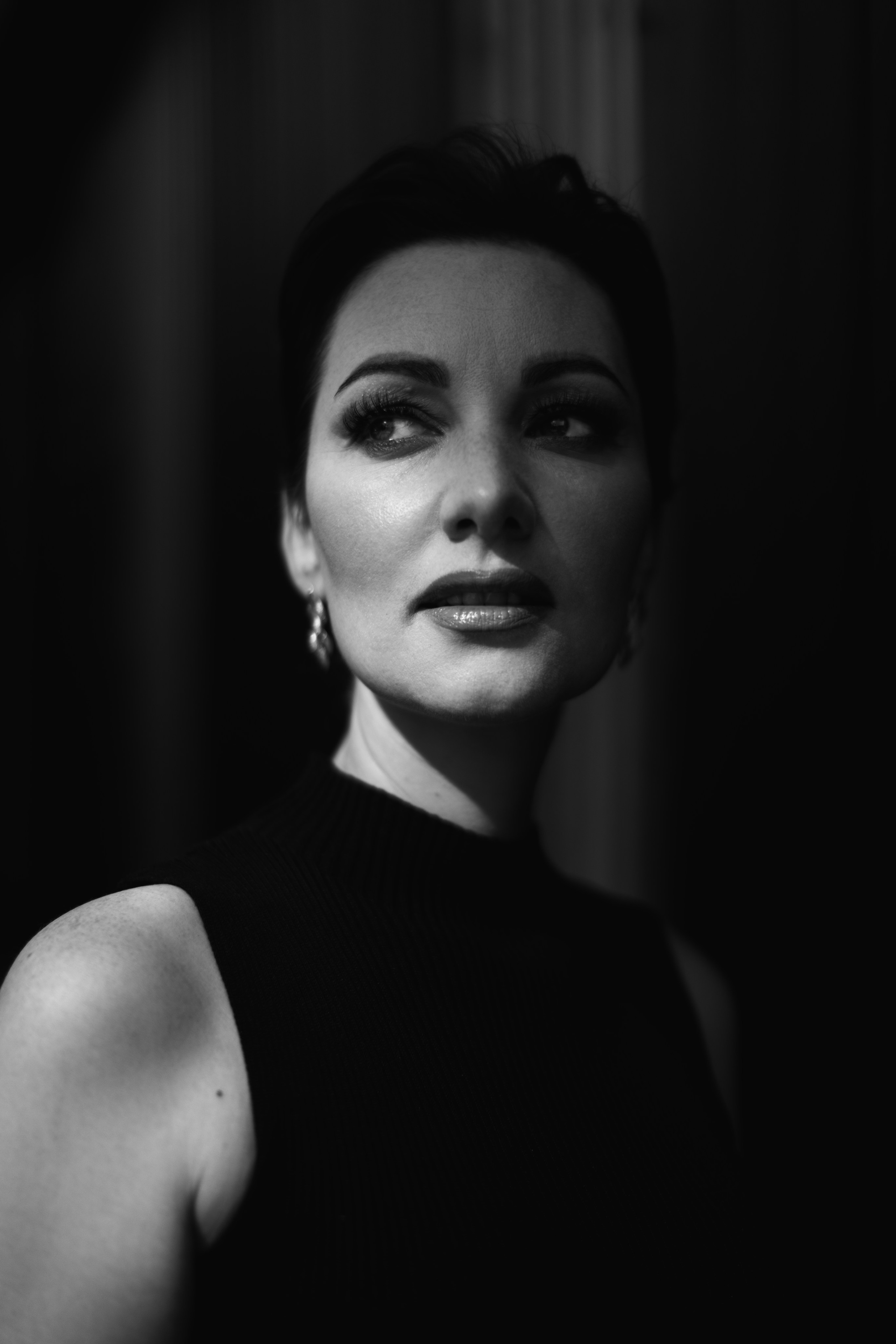 Елена, фотосессия девушки в красивом арт пространстве. Фотограф в Туле — Борисов Николай