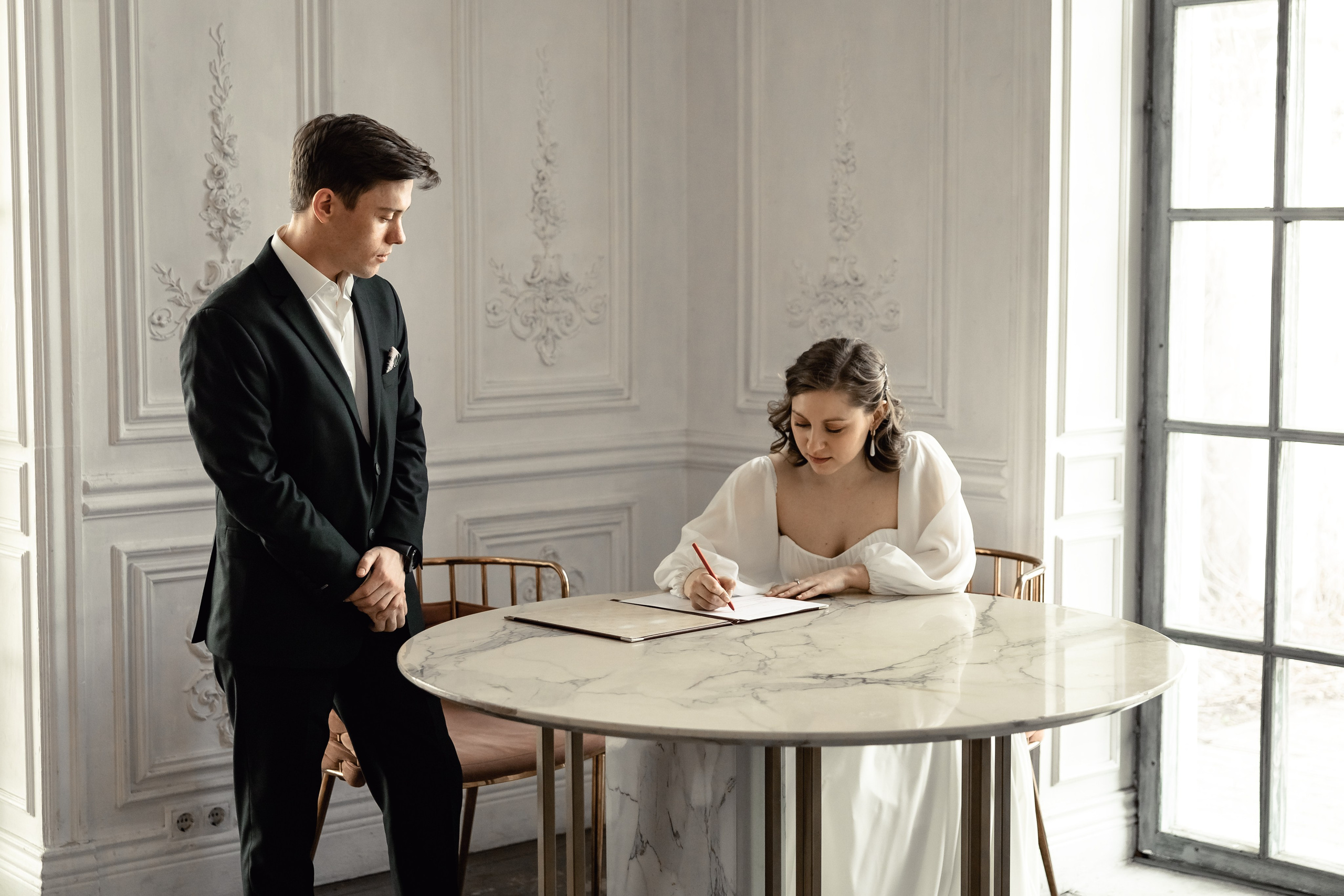 Яна и Богдан. Ангелина Богданова, междисциплинарная художница