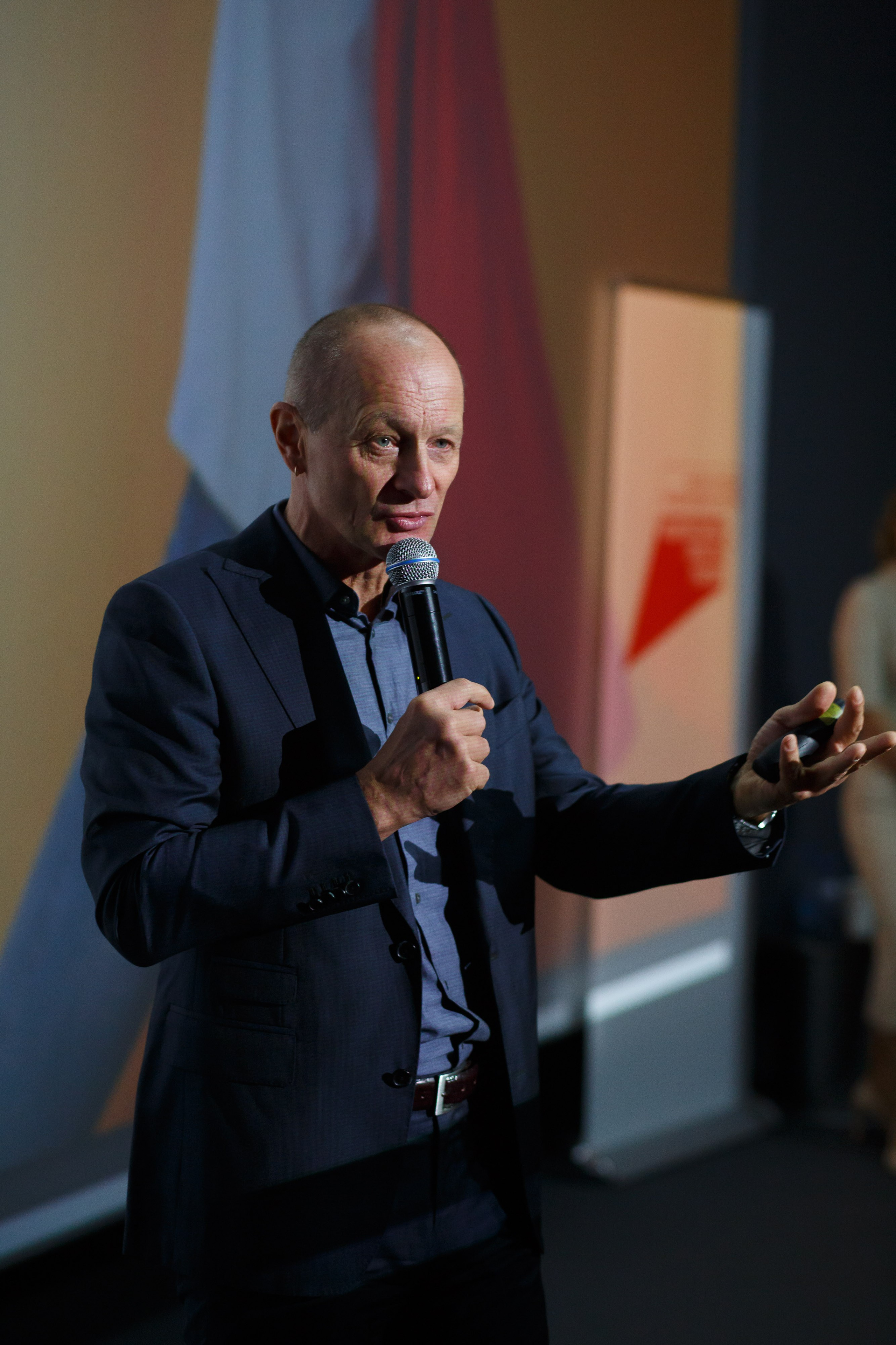 Тренинг для самозанятых. Фотограф Яков Поспехов