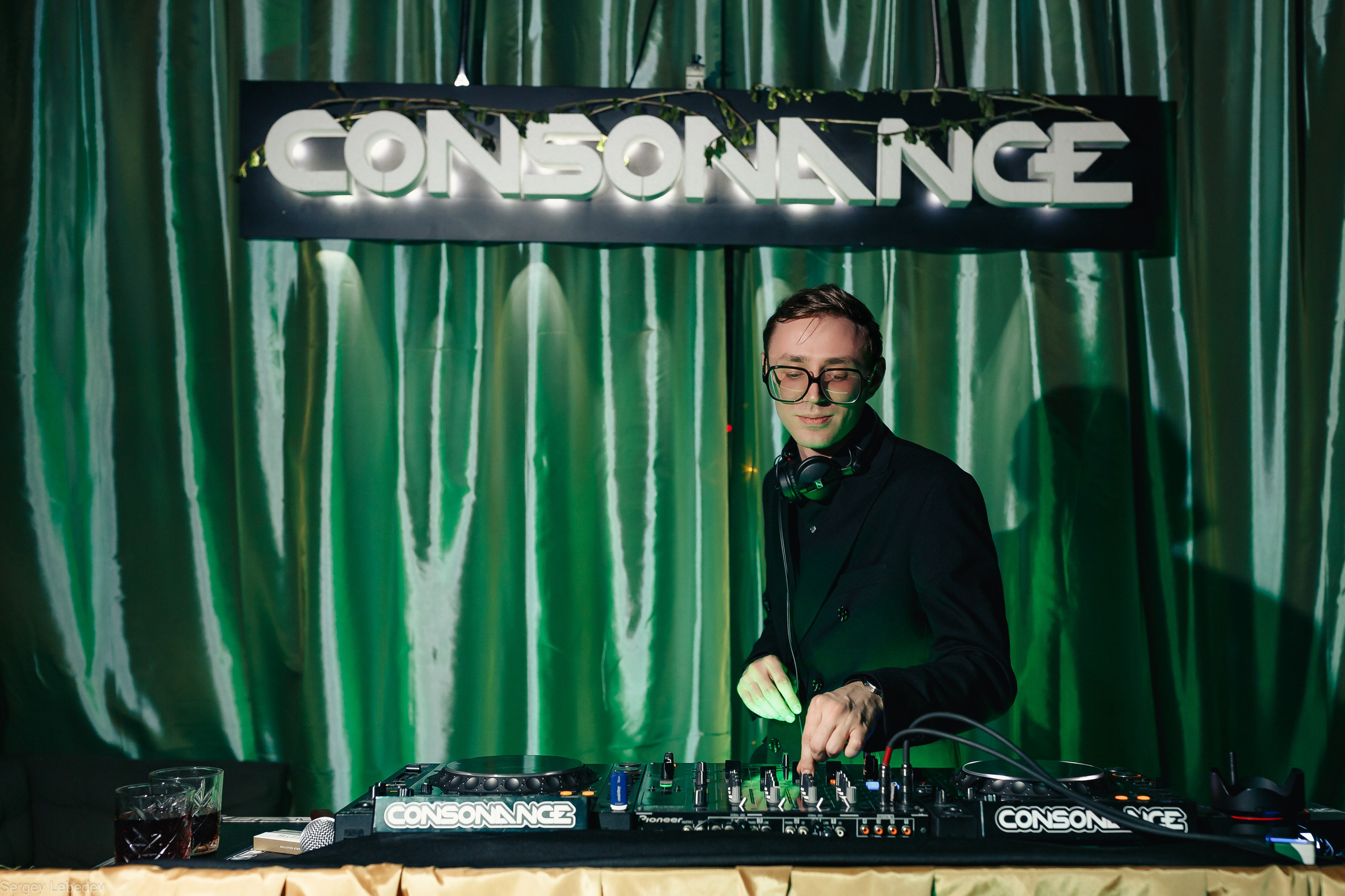 CONSONANCE COMMUNITY. Сергей Лебедев событийный фотограф во Владивостоке