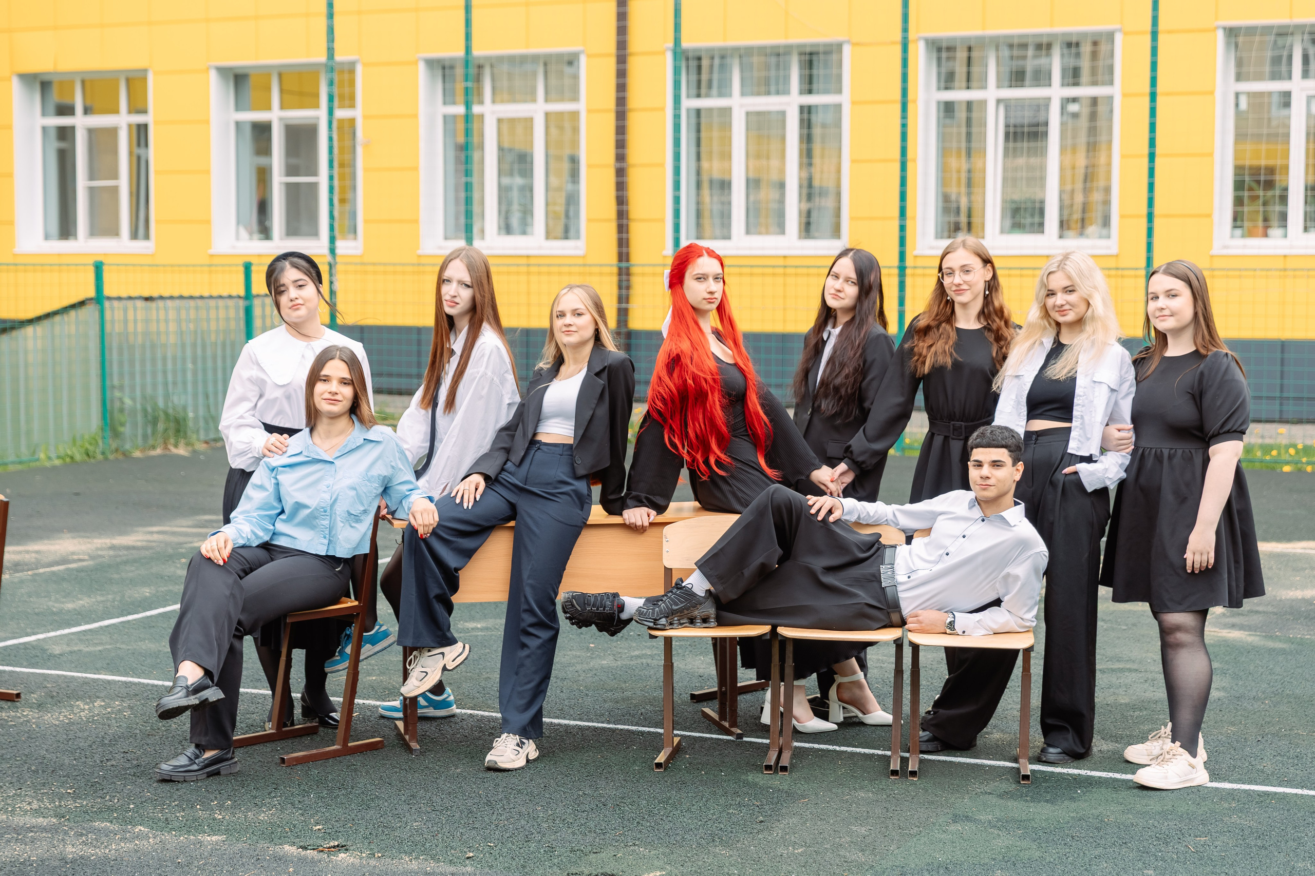 Позирование группы. Выпускные альбомы для детского сада и школы