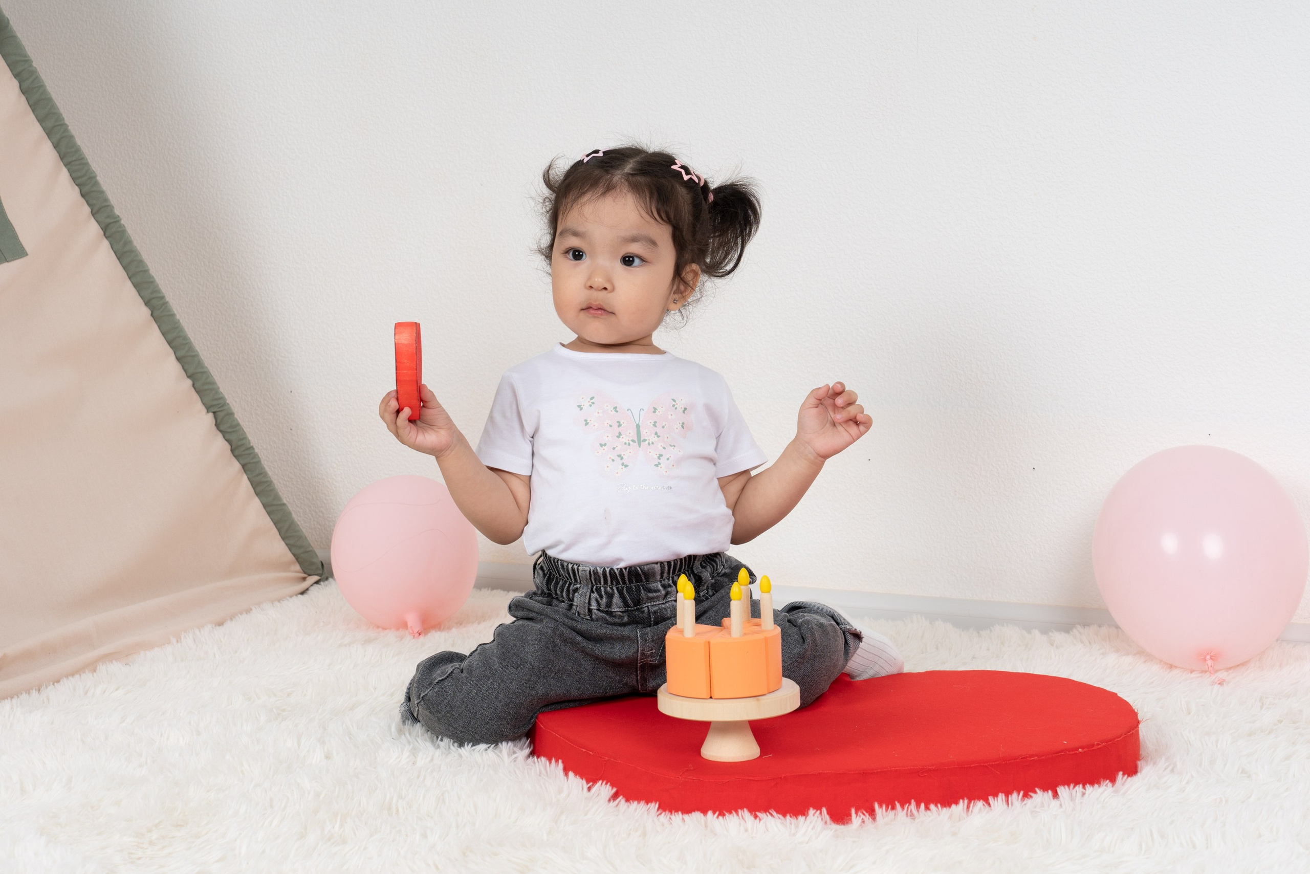 Фотосессия в студии на годик, 2,3 и т.д. Nikolay Serfoord