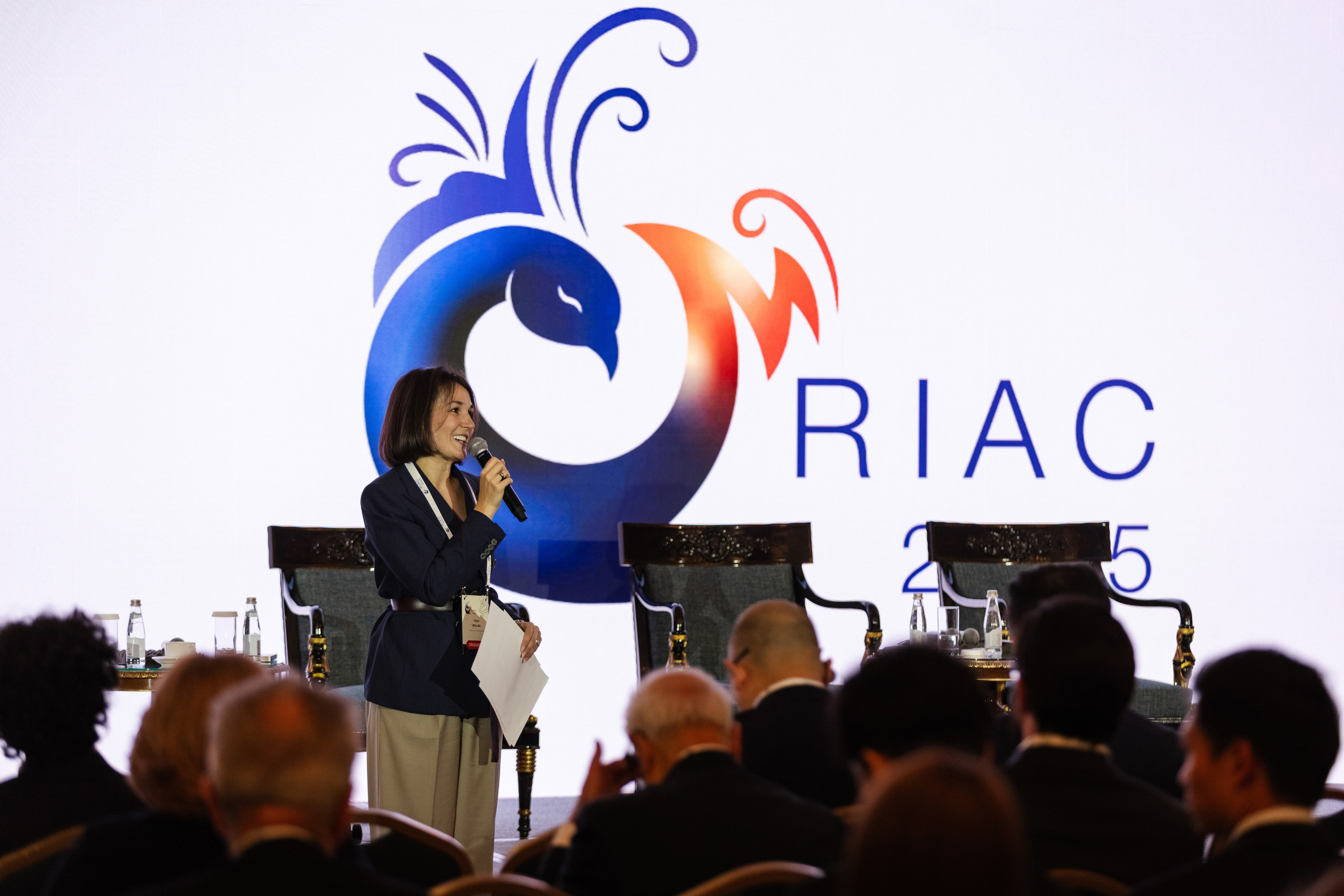 RIAC 2025. Свадебный репортажный фотограф в Москве