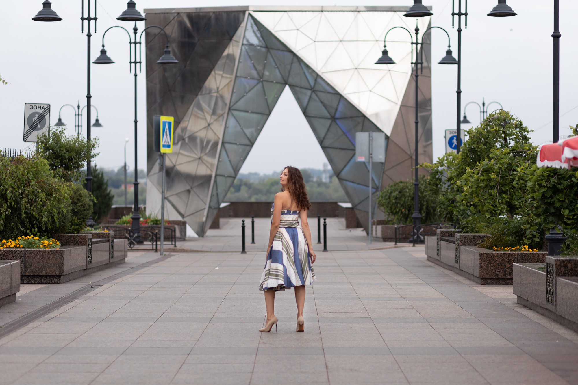 Городские съемки до восхода солнца. Фотограф Анна Телекаева, выпускные альбомы, семейные и репортажные съемки в Омске
