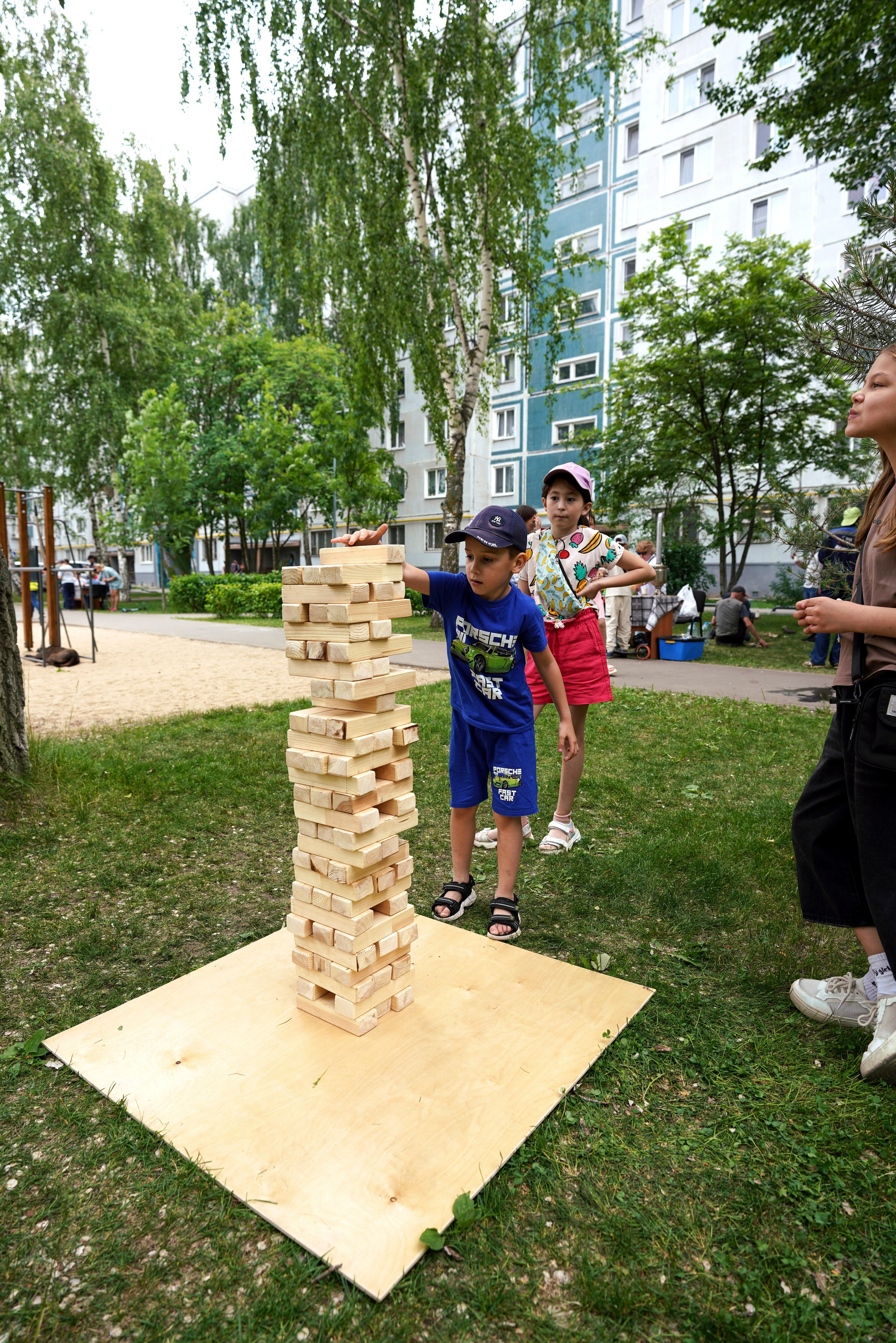 «Наш двор» ул. М.Чуйкова 25 Казань, 2025. Фотограф Казань