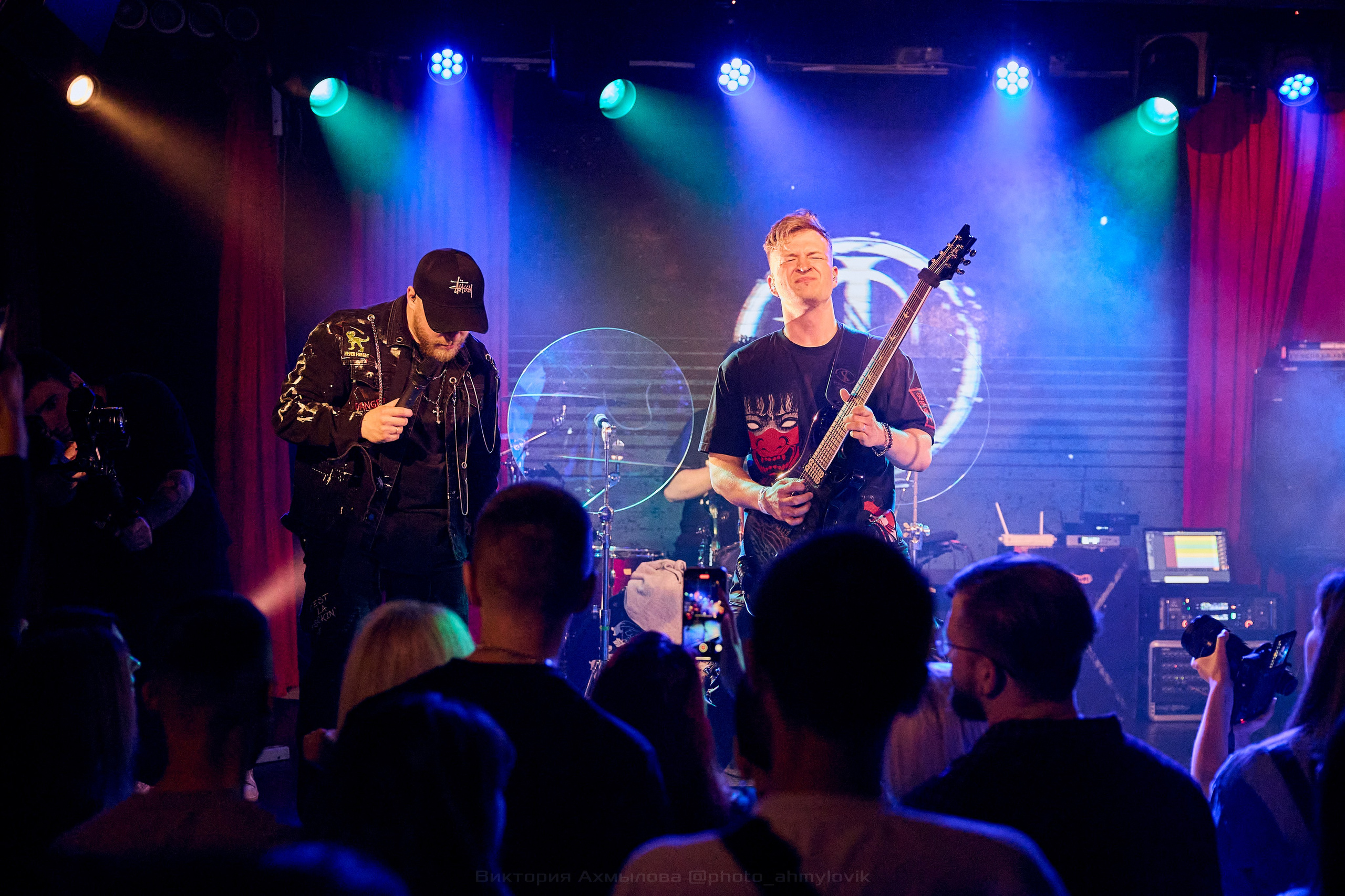 26.06.2024 iOstra 16 Тонн. Виктория Ахмылова. Фотограф в Москве