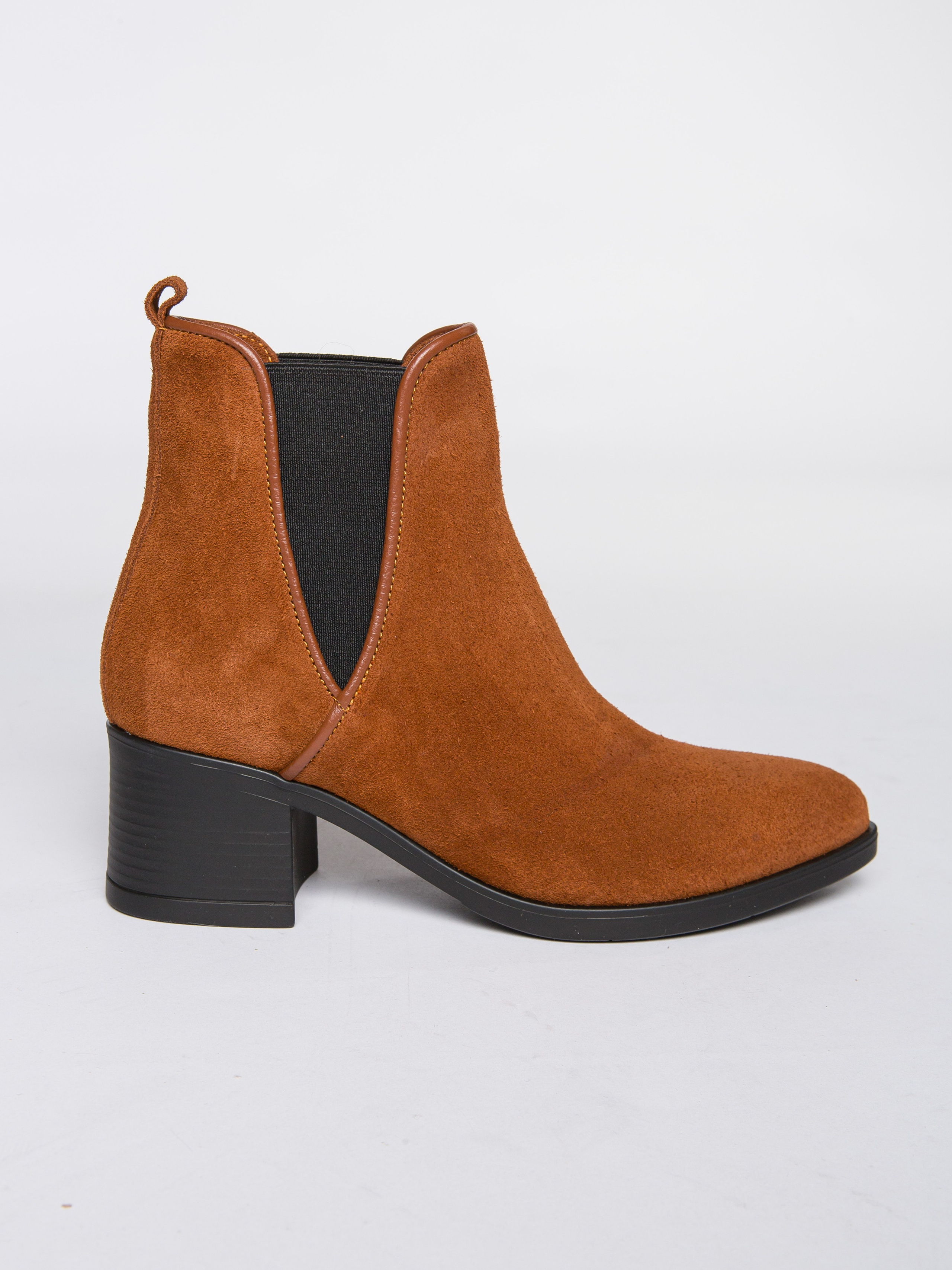 Обувь на модели. Фотограф Мария Кольцова