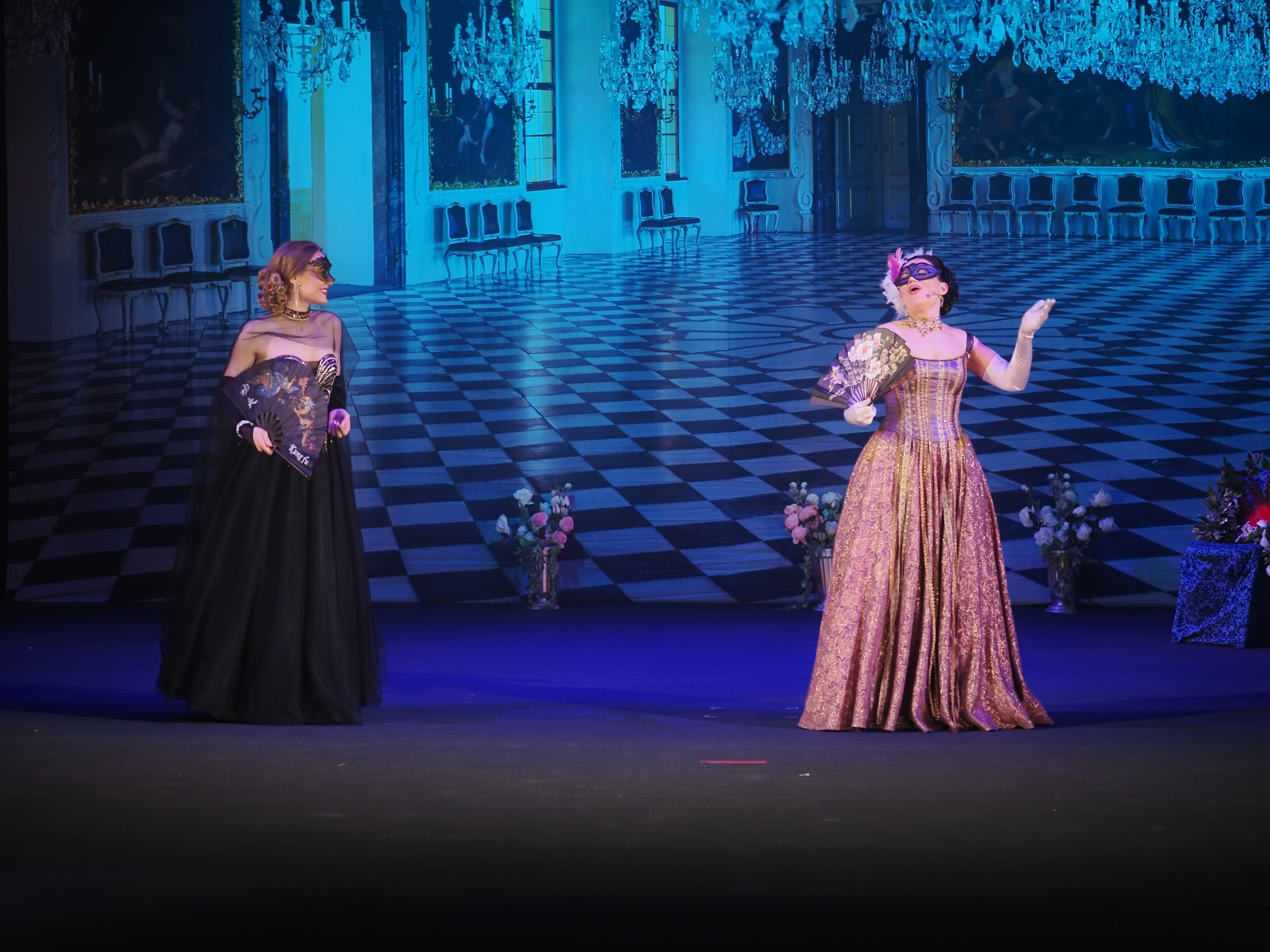 «БУФФ-ПАРАДИЗ» Летучая мышь (в Нск). Портретный и спортивный фотограф в Новосибирске и Твери Кононов Алексей