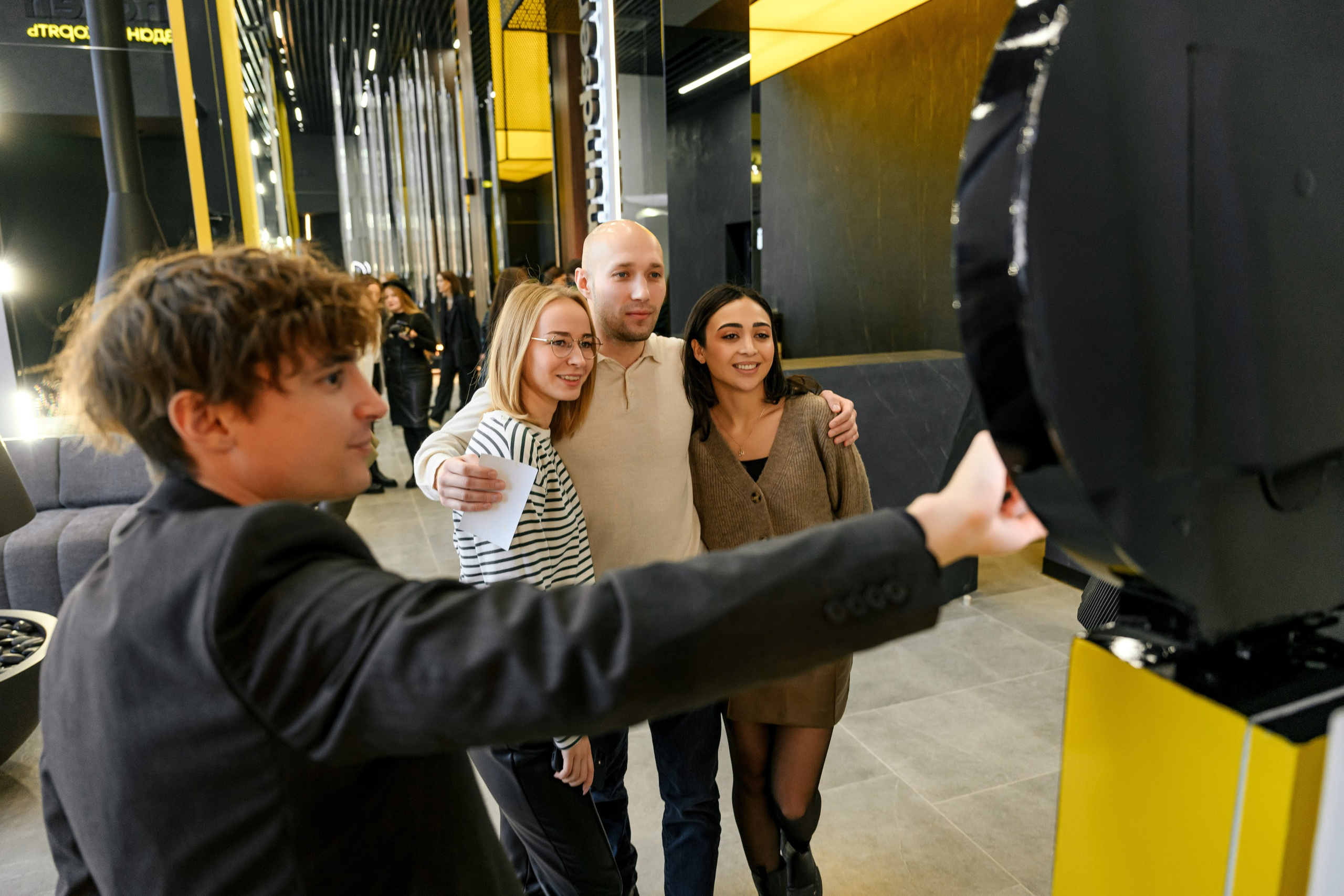 Amundsen. Максим Комаров — Профессиональный фотограф