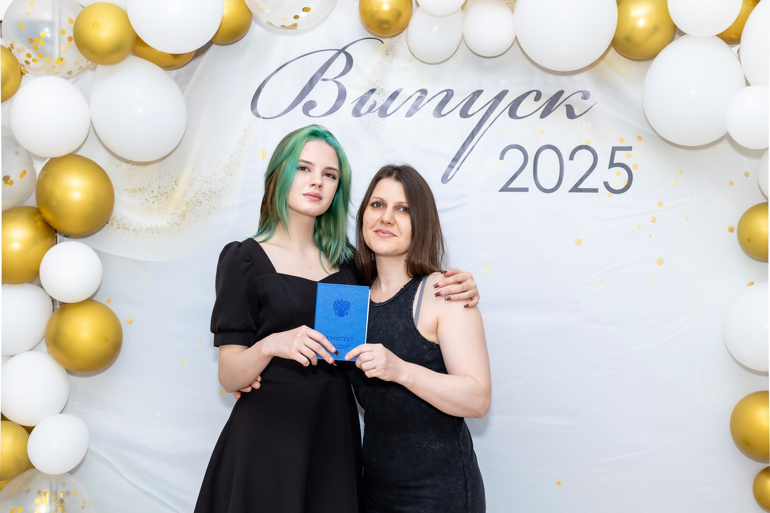 Вручение аттестата 2025. Выпускные альбомы Майкоп, Краснодар Елена Золотарева