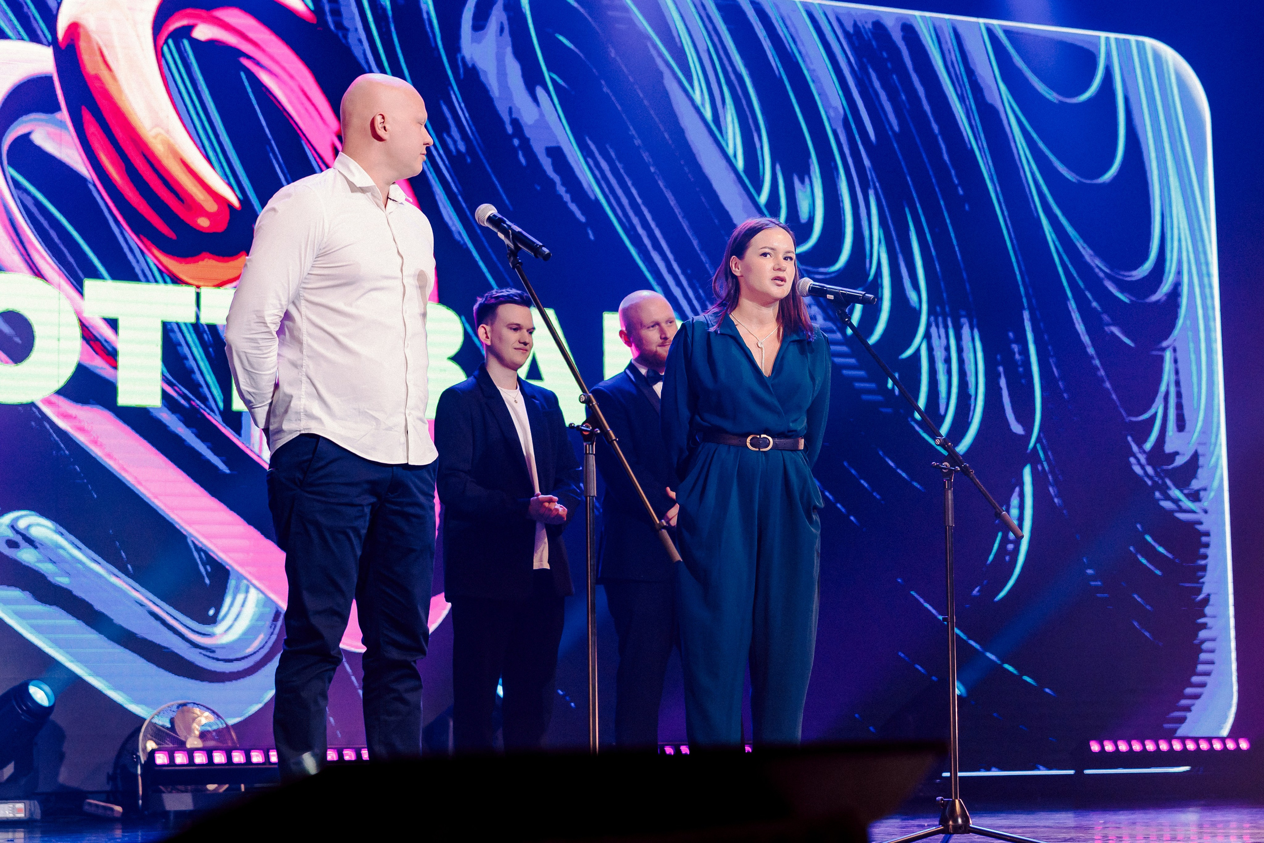 Народная премия Е1 2023. Лёшка Варзегов — фотограф