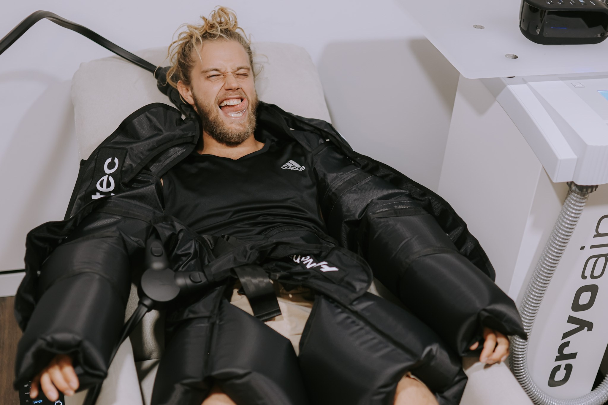 CRYOMEDIX / Emilia Digital. Photographer in Israel Alice Milchin