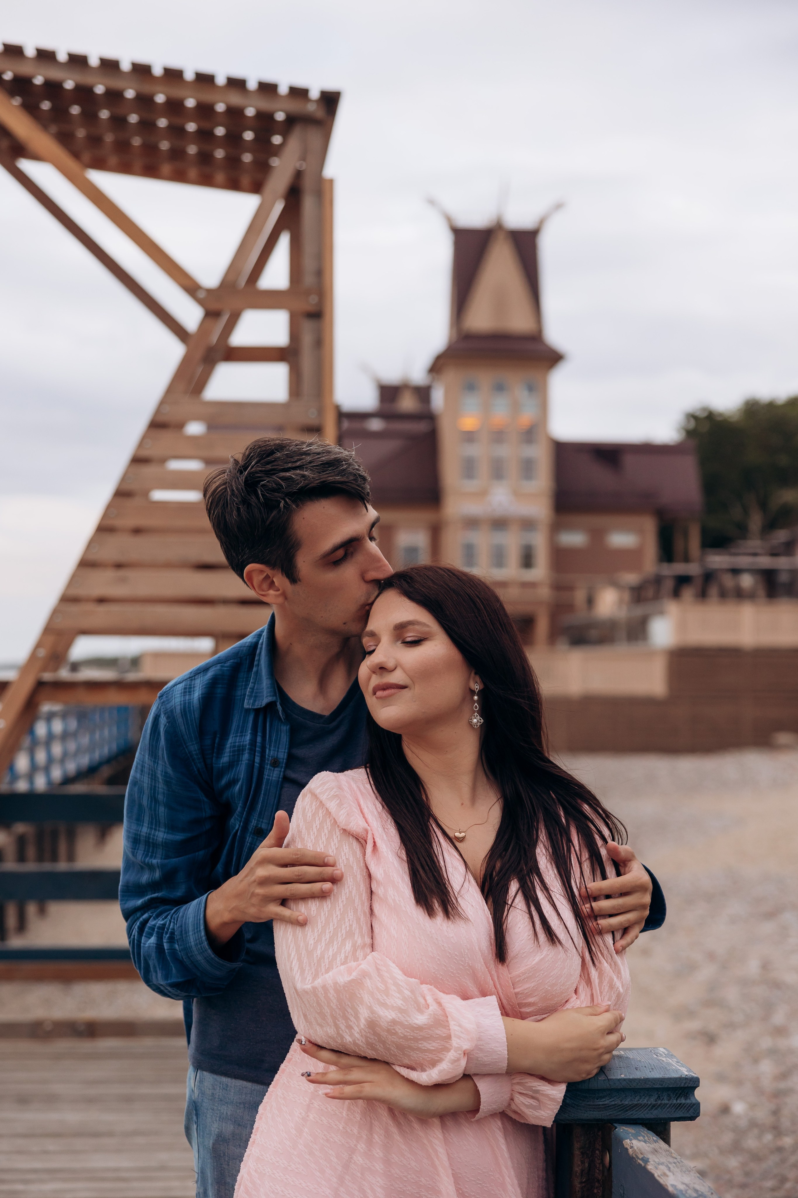 Городская прогулка Зеленоградск. Фотограф в Калининграде свадебная фотография, репортажная, фотосессии