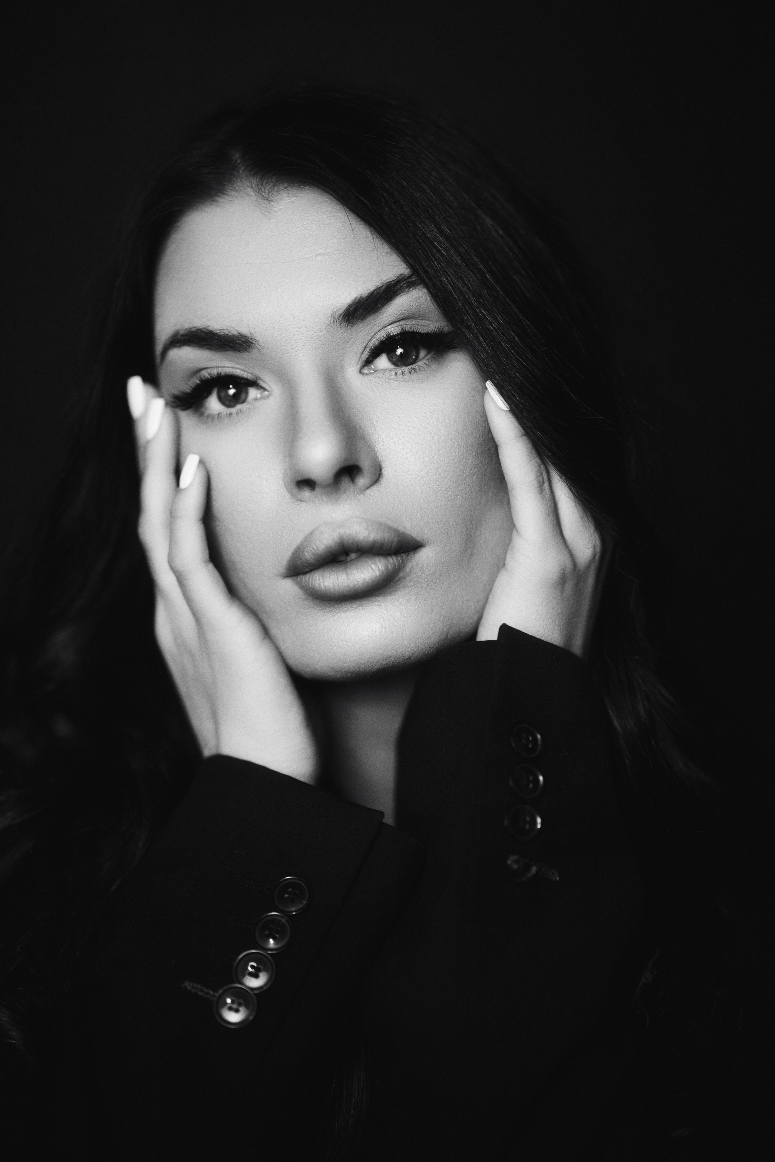 Портретная съемка: красивые портреты на заказ — Студия фотографии. Портретный фотограф в Москве Виталий Пересветов