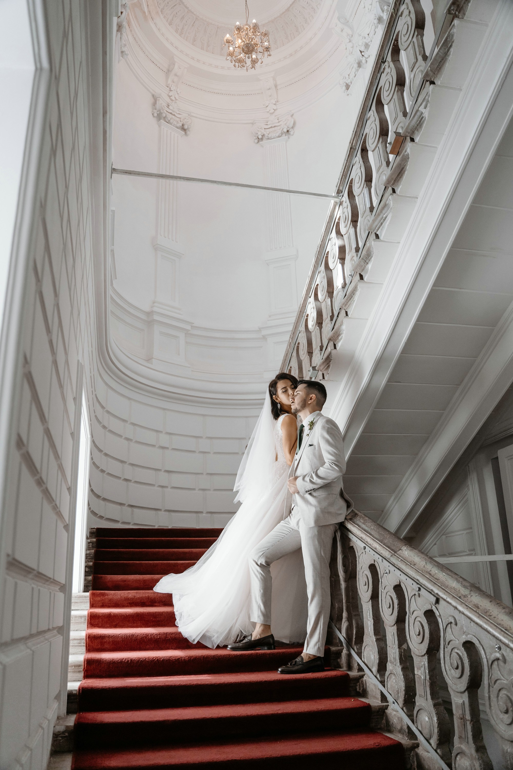 Свадебные фото в ЗАГСе Спиридонова