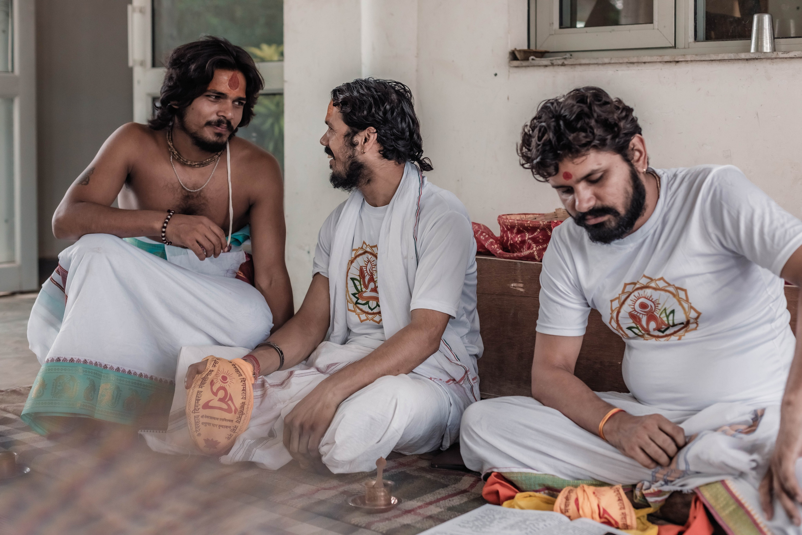 Pitri Paksha yagyas & poojas Devraha Baba ji ashram. Mariam Bagdasaryan
