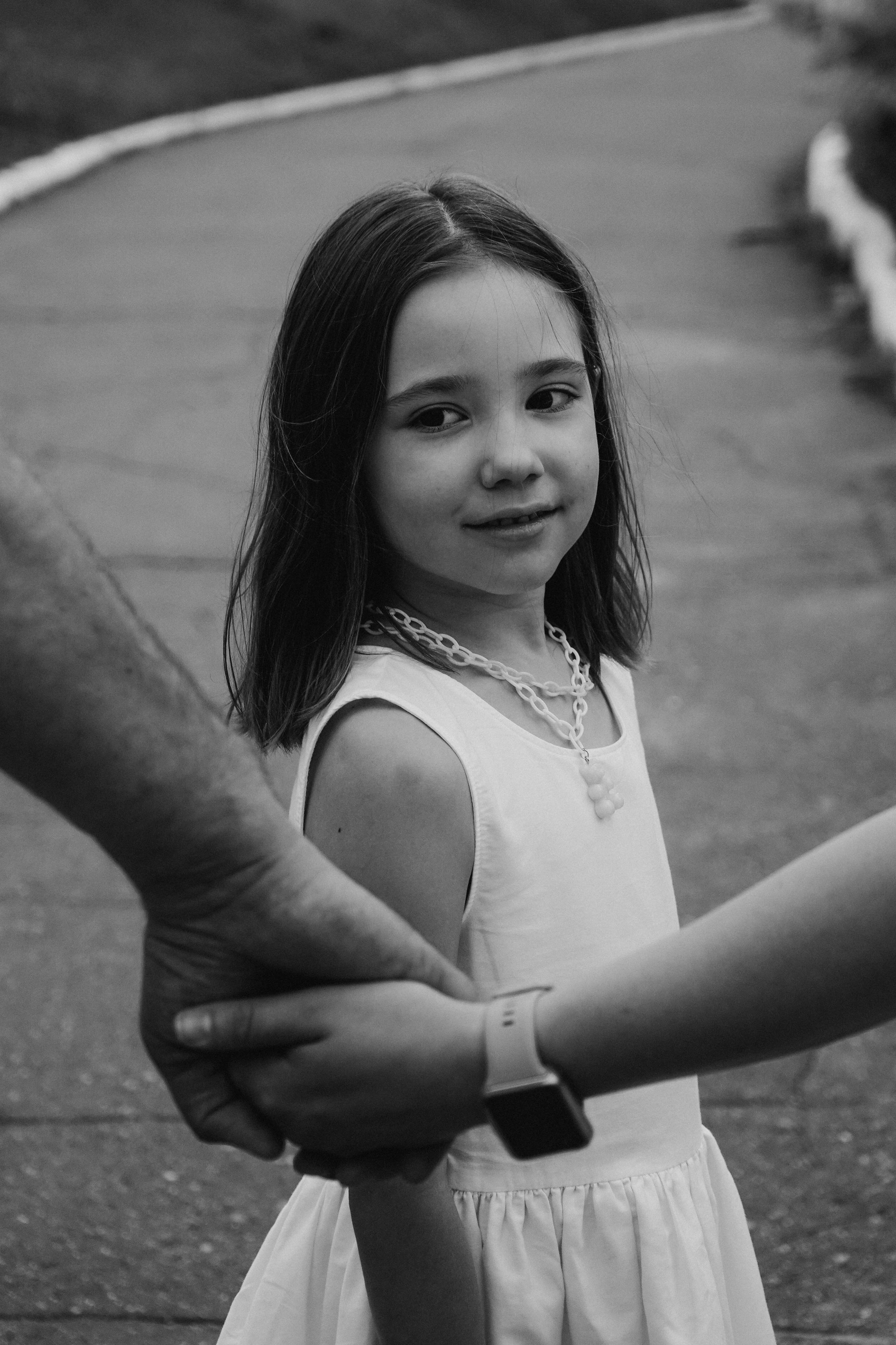 Оля, Игорь и Алина