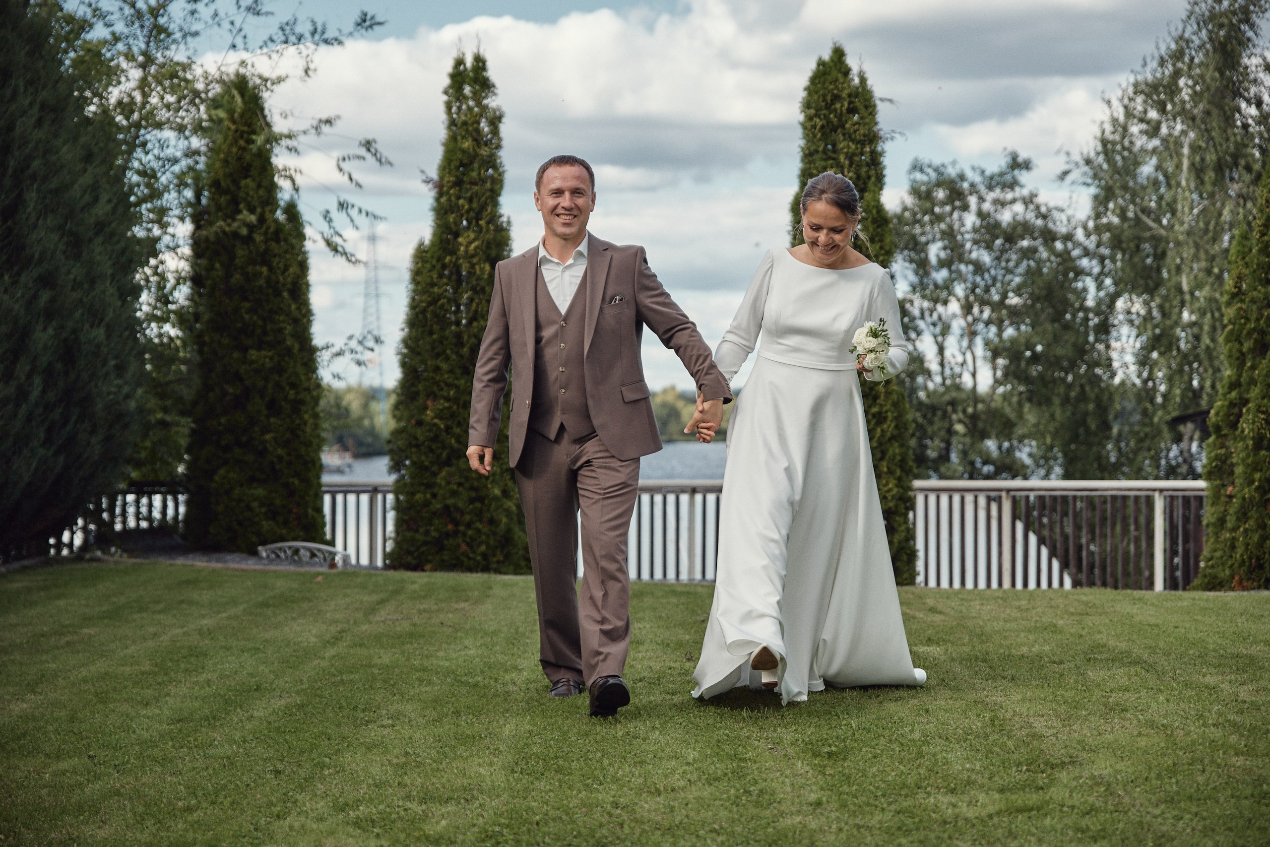 Счастье здесь. Свадебный фотограф Антон Артюшин. Работаю в Нижнем Новгороде и Москве