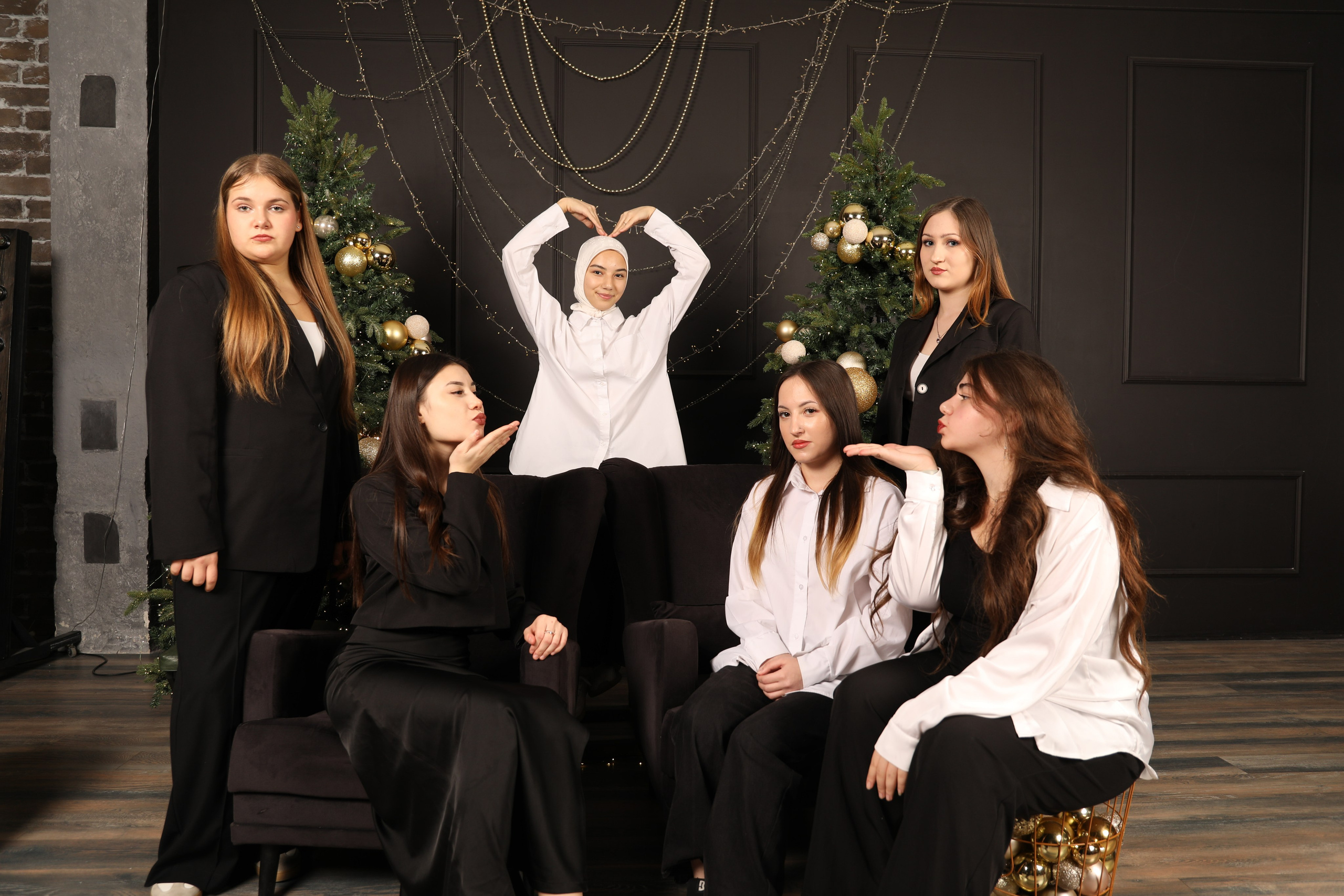 Большая группа мед. колледжа. Фотограф Елена в Волгограде