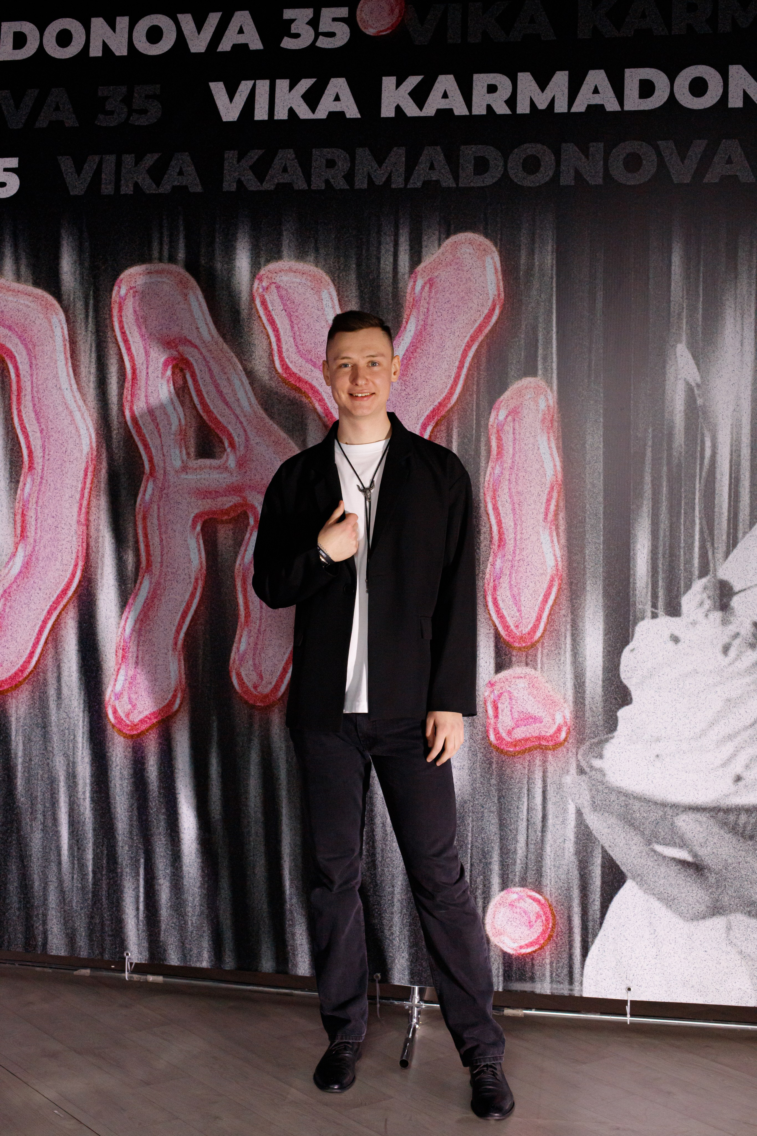 VIKA KARMADONOVA. Photokarish