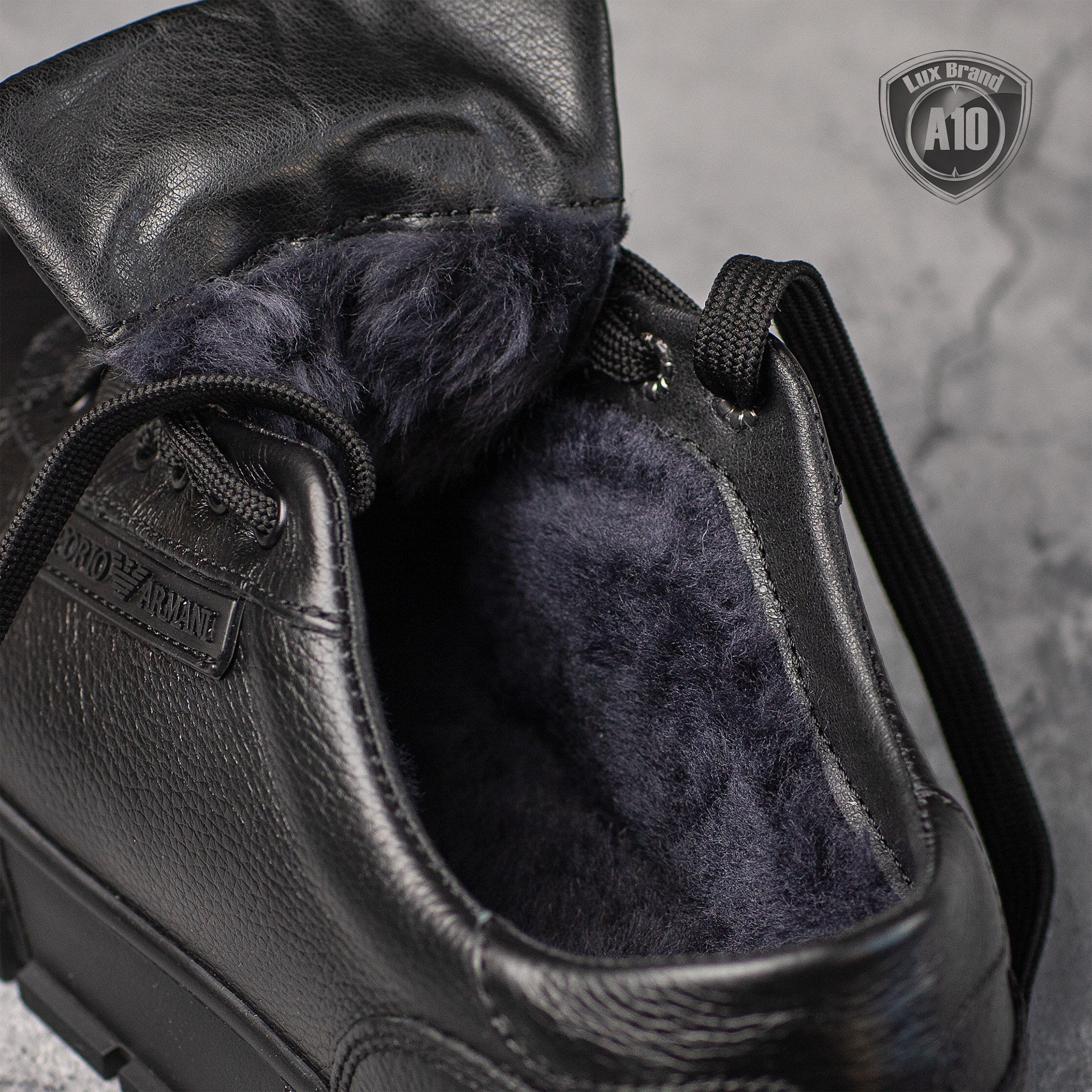 Кроссовки. Виртуальный шоурум для стильных мужчин