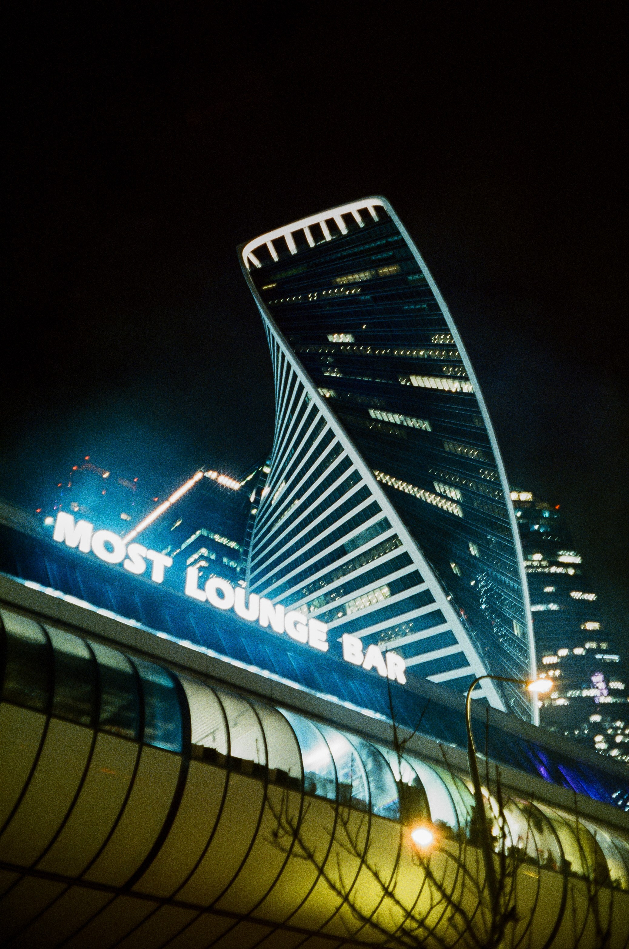 Обзор фотоаппарата Canon Canonet QL17 G-III и примеры фотографий