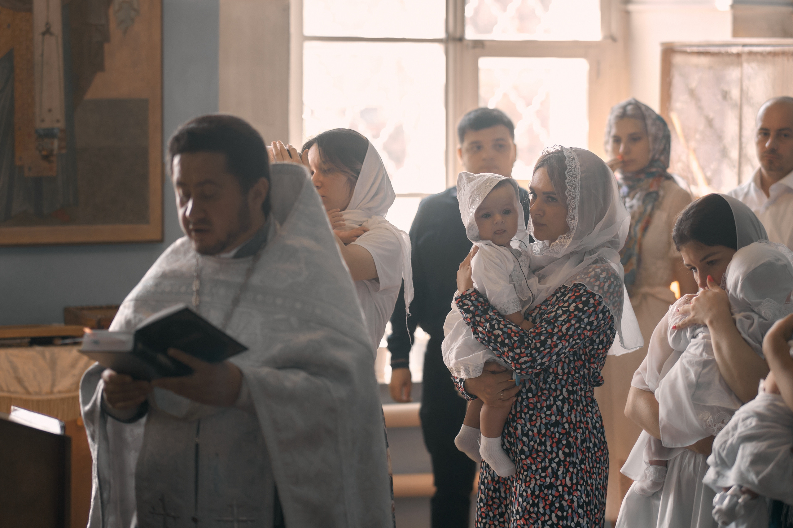Фотограф на крестины крещение ребенка в Торжке. Павленко Дмитрий фотограф и видеограф в Торжке